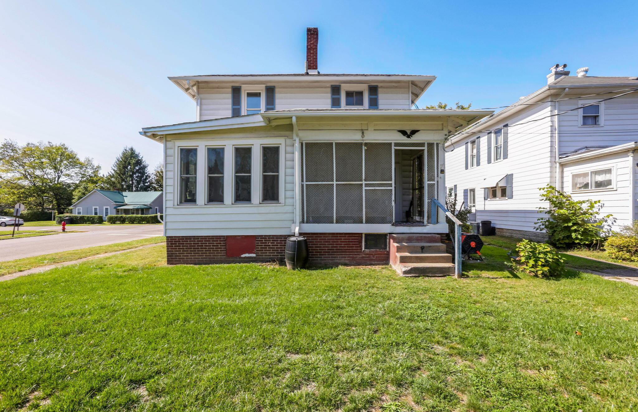 90 S Culver Street Property Photo 44