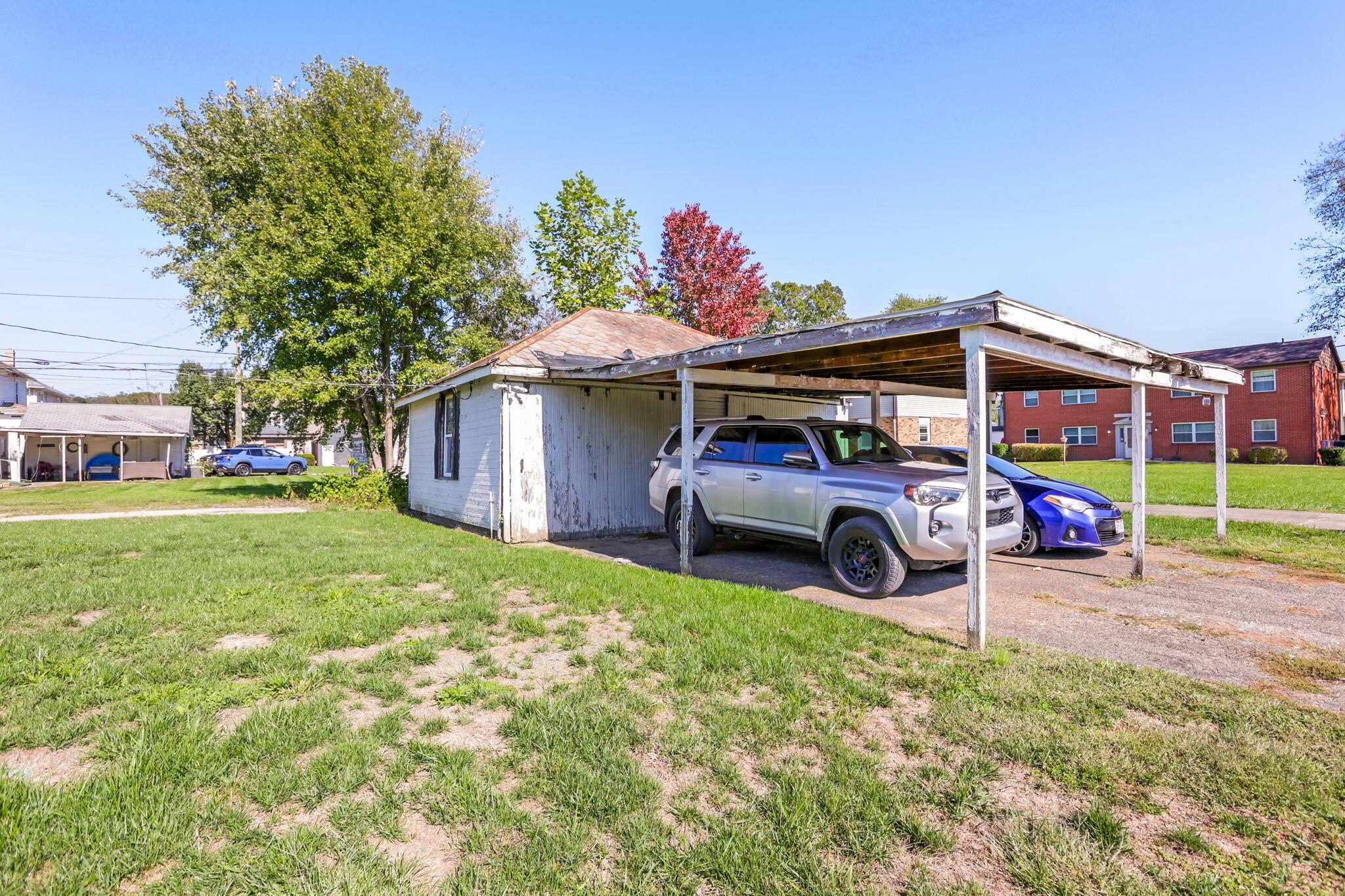 90 S Culver Street Property Photo 46