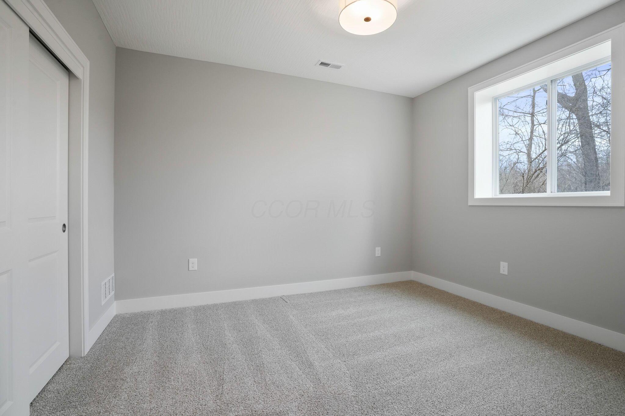 61 Corsica Way Property Photo 36