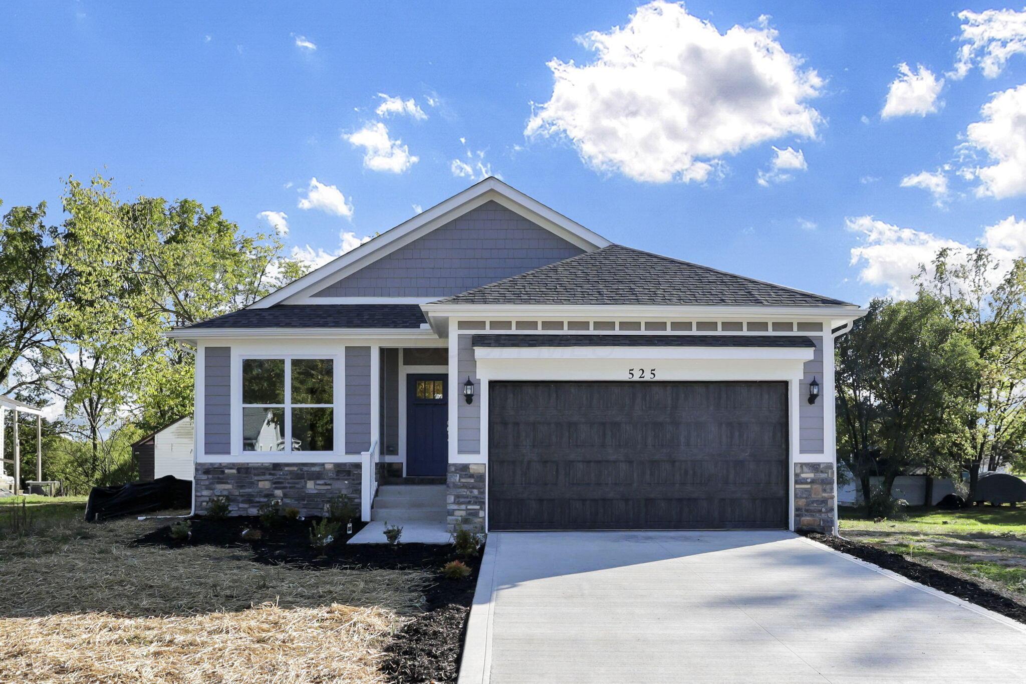 525 Ashwood Road Property Photo 2