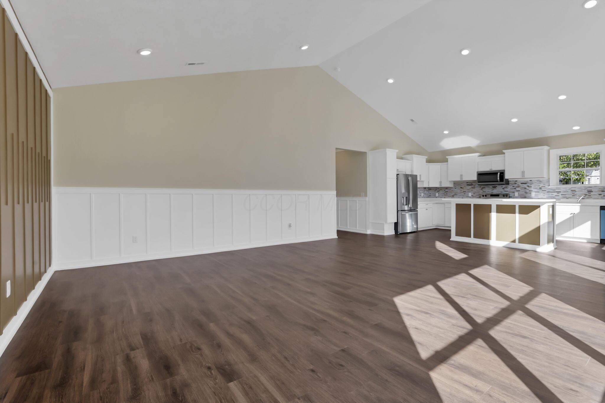 525 Ashwood Road Property Photo 15