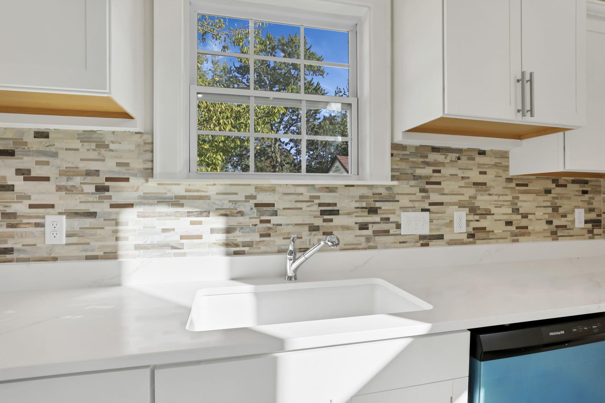 525 Ashwood Road Property Photo 28