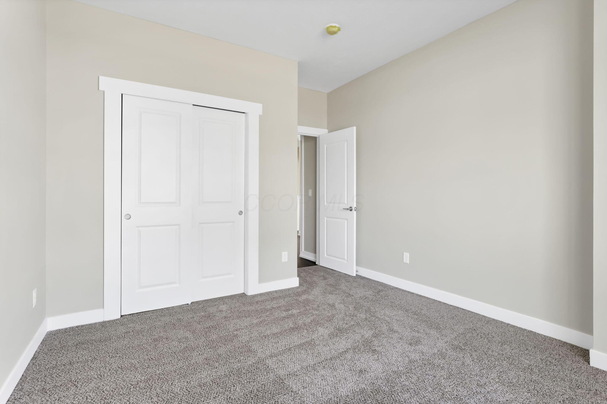 525 Ashwood Road Property Photo 33