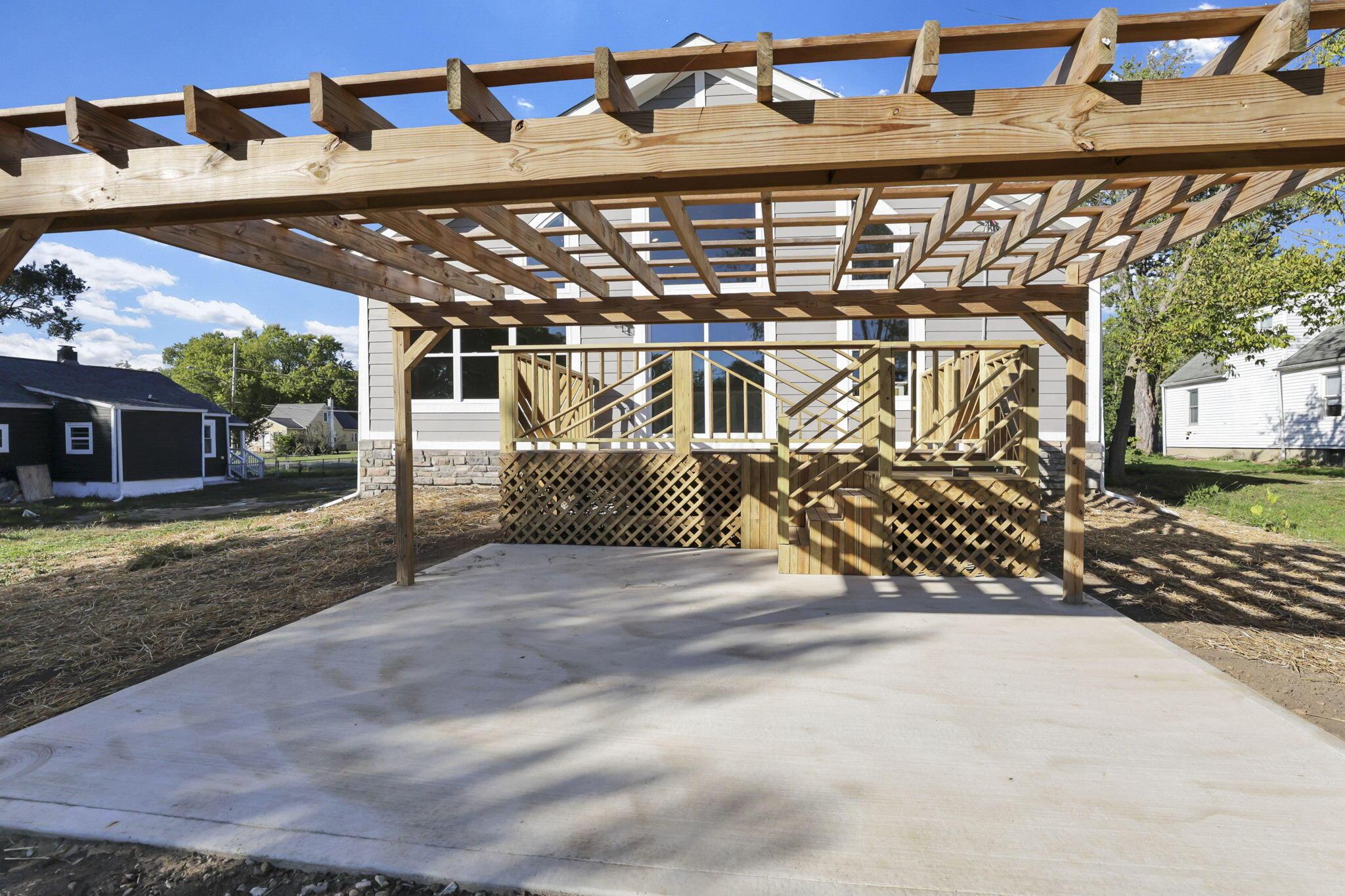 525 Ashwood Road Property Photo 51