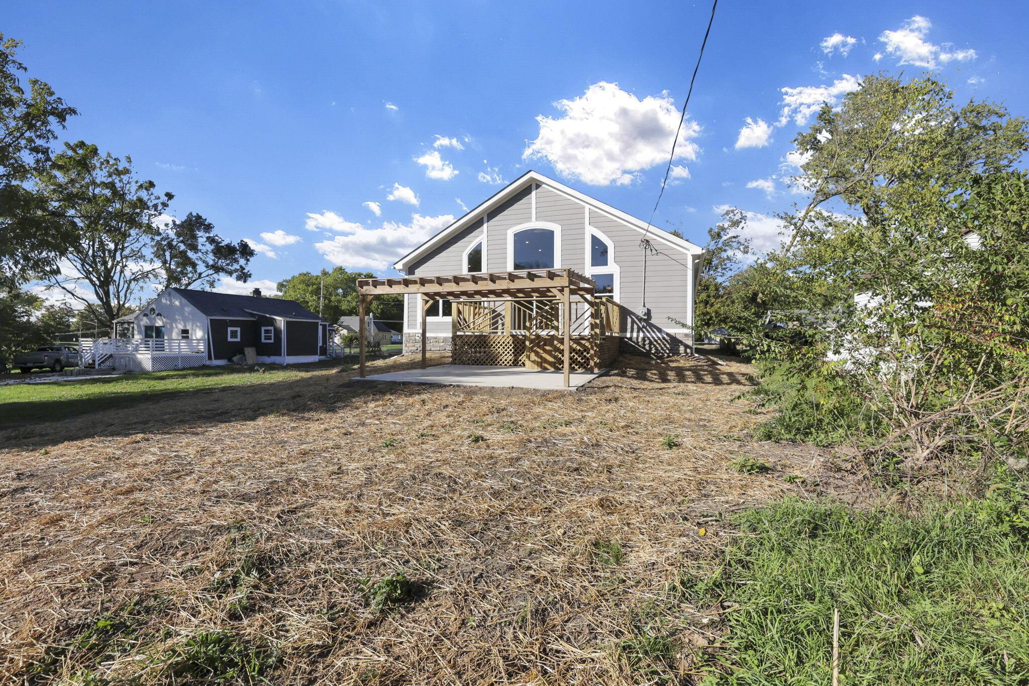 525 Ashwood Road Property Photo 57