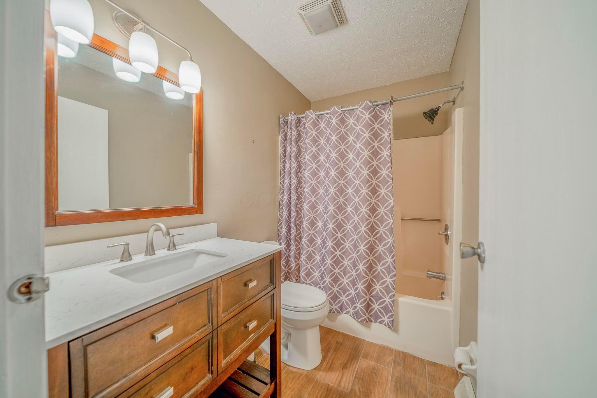 1158 Worthington Woods Boulevard Property Photo 15