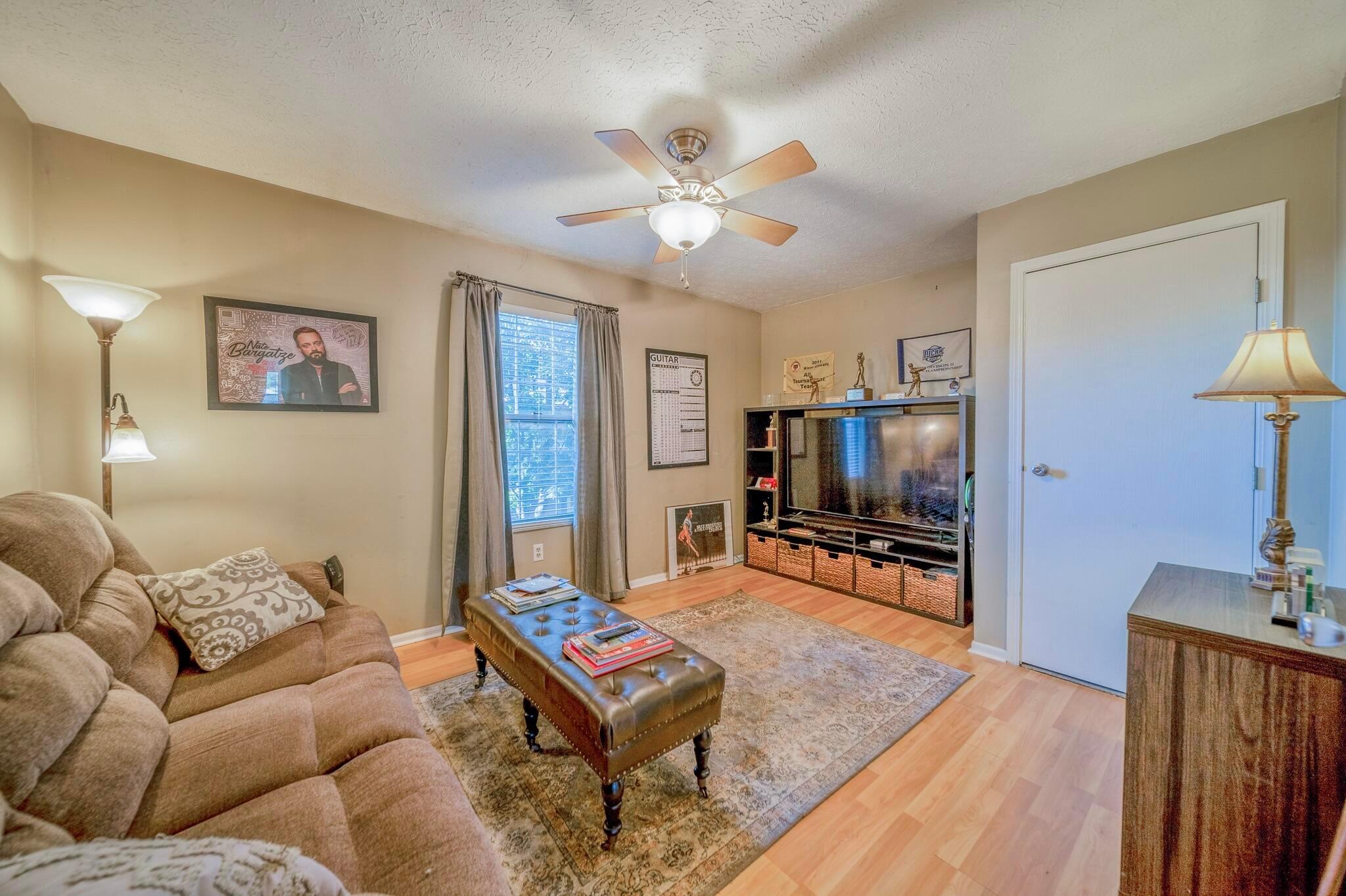 1158 Worthington Woods Boulevard Property Photo 16