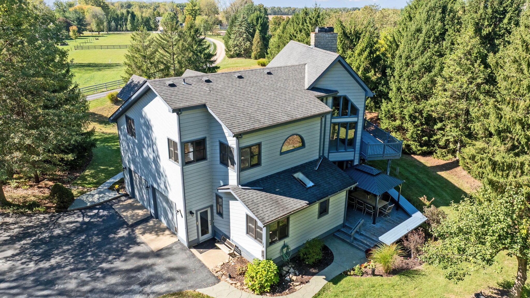 5830 Houchard Road Property Photo 2