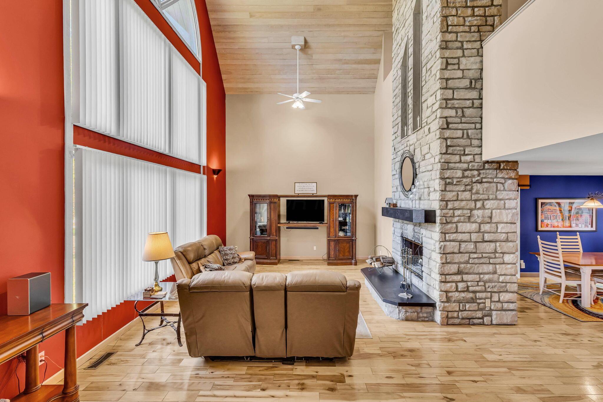 5830 Houchard Road Property Photo 9