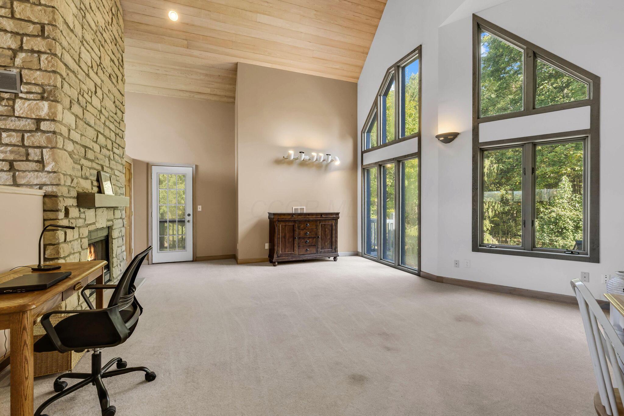 5830 Houchard Road Property Photo 22