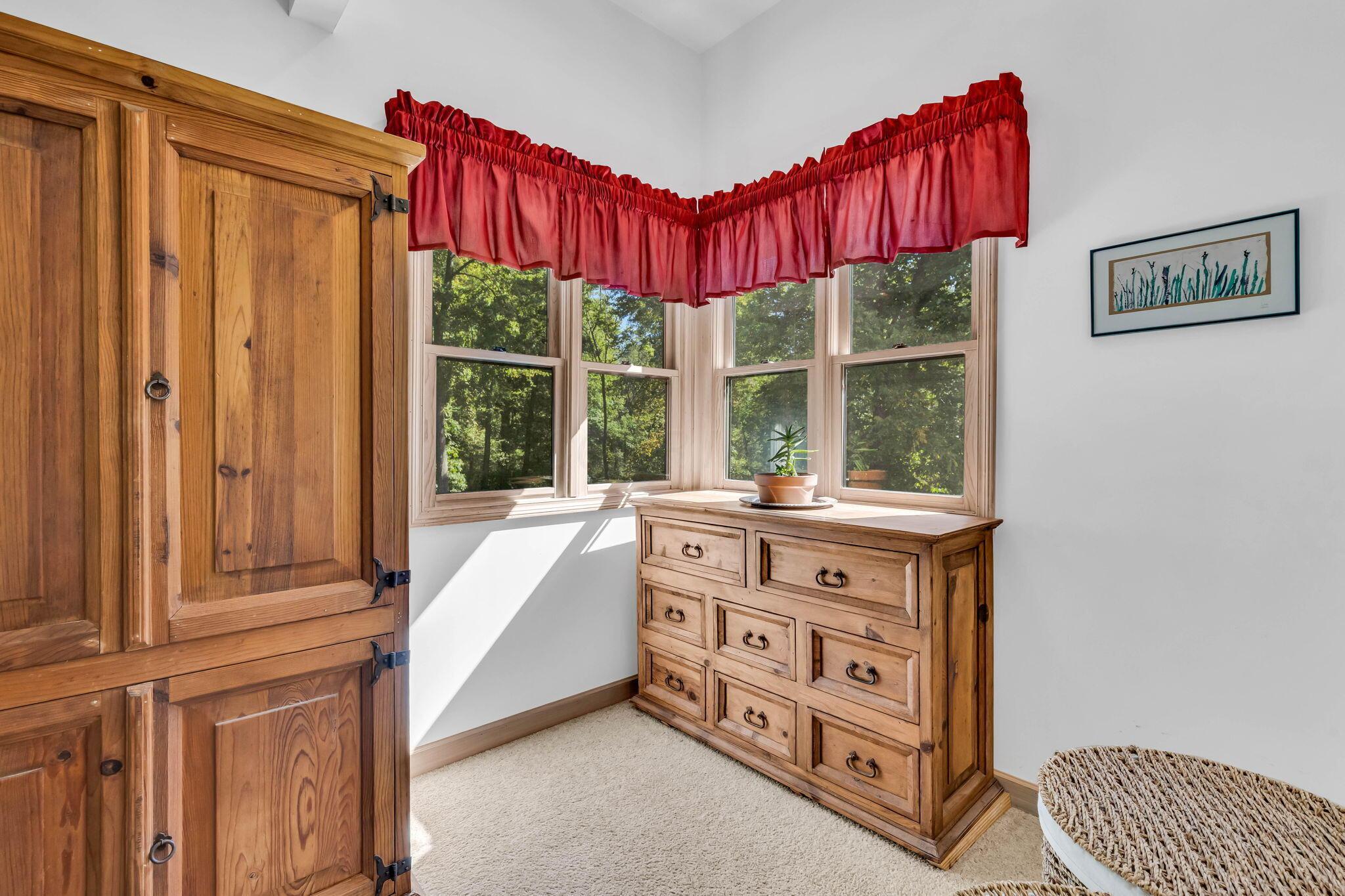 5830 Houchard Road Property Photo 32