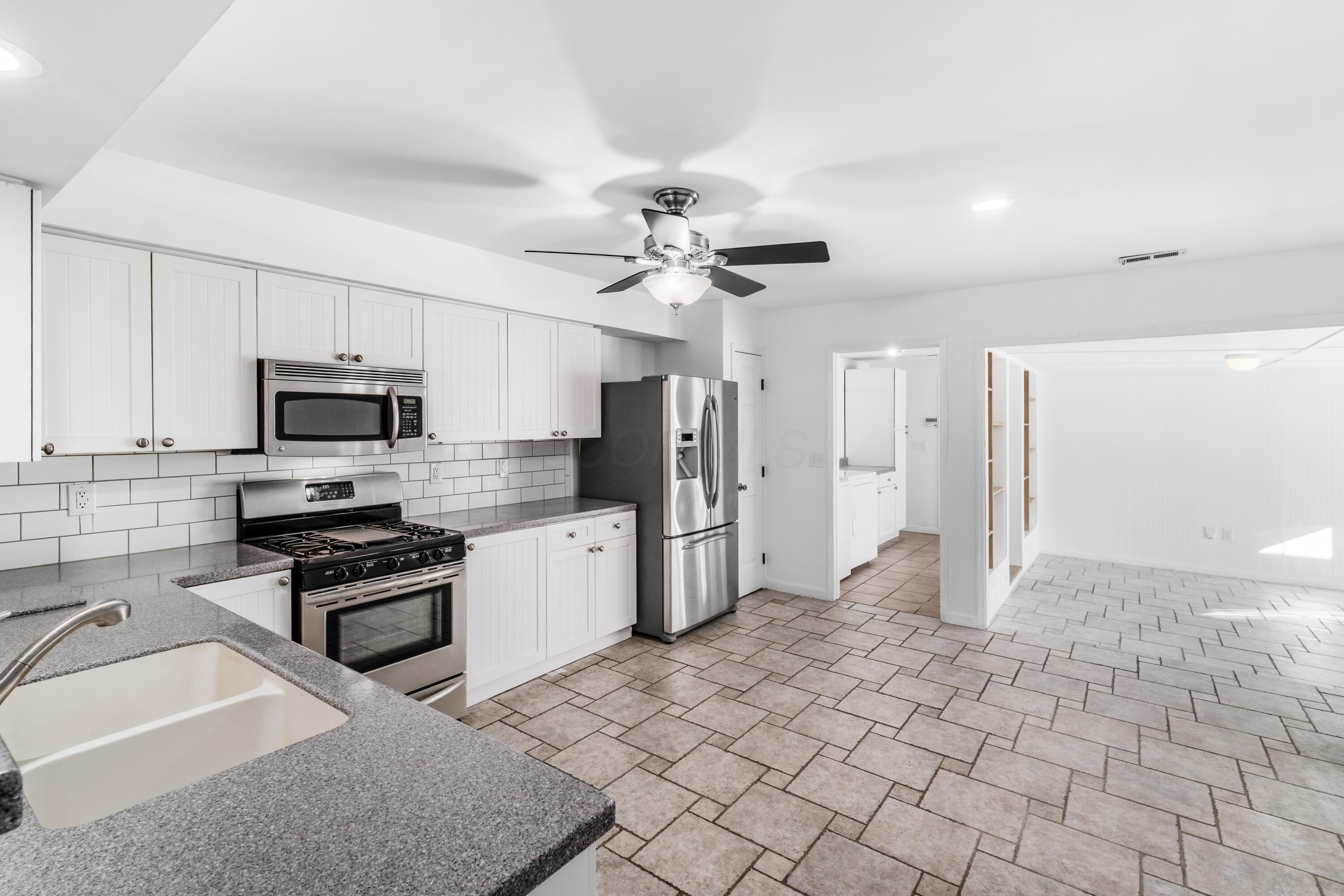 2360 Bloxom Street Property Photo 17