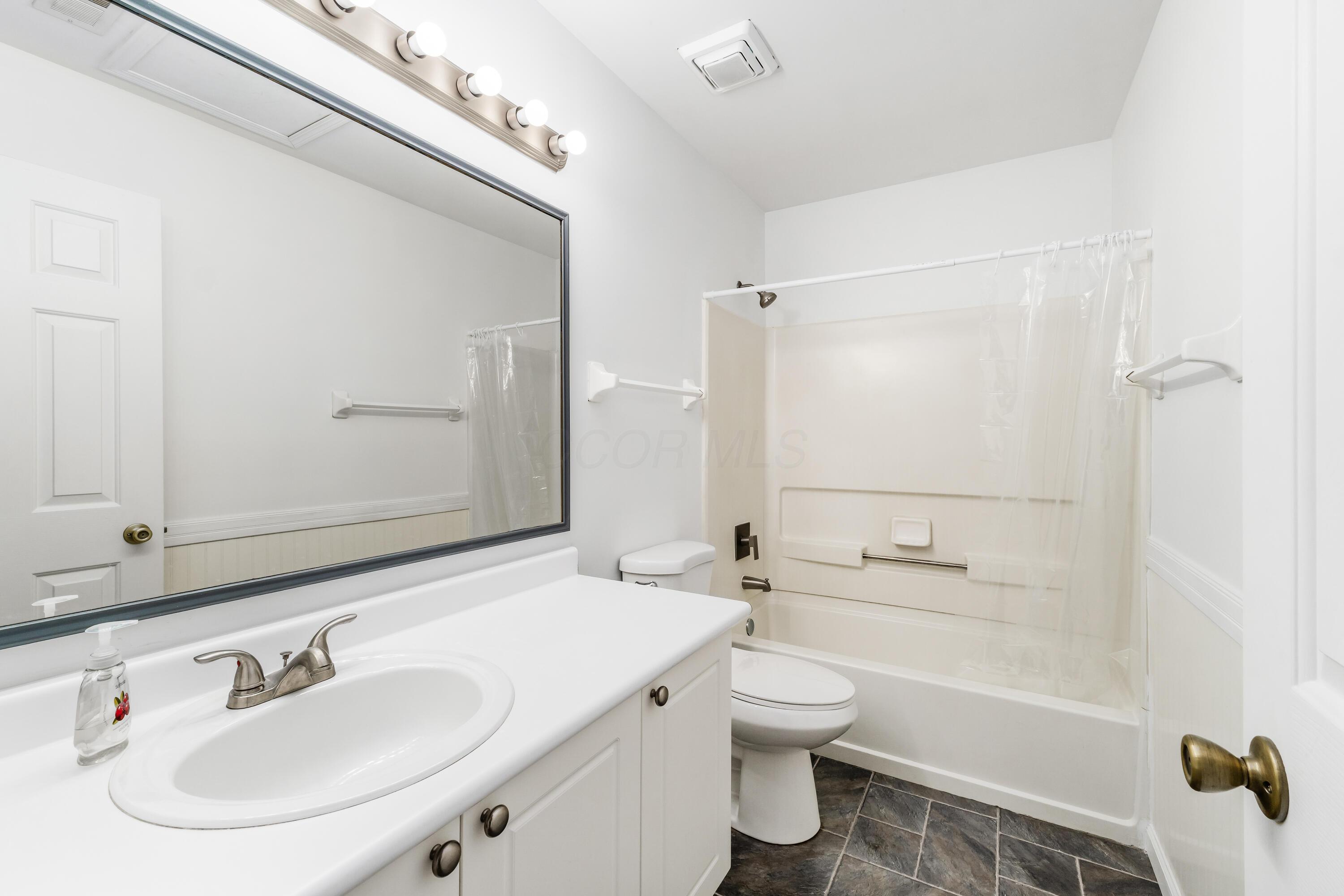 2360 Bloxom Street Property Photo 26