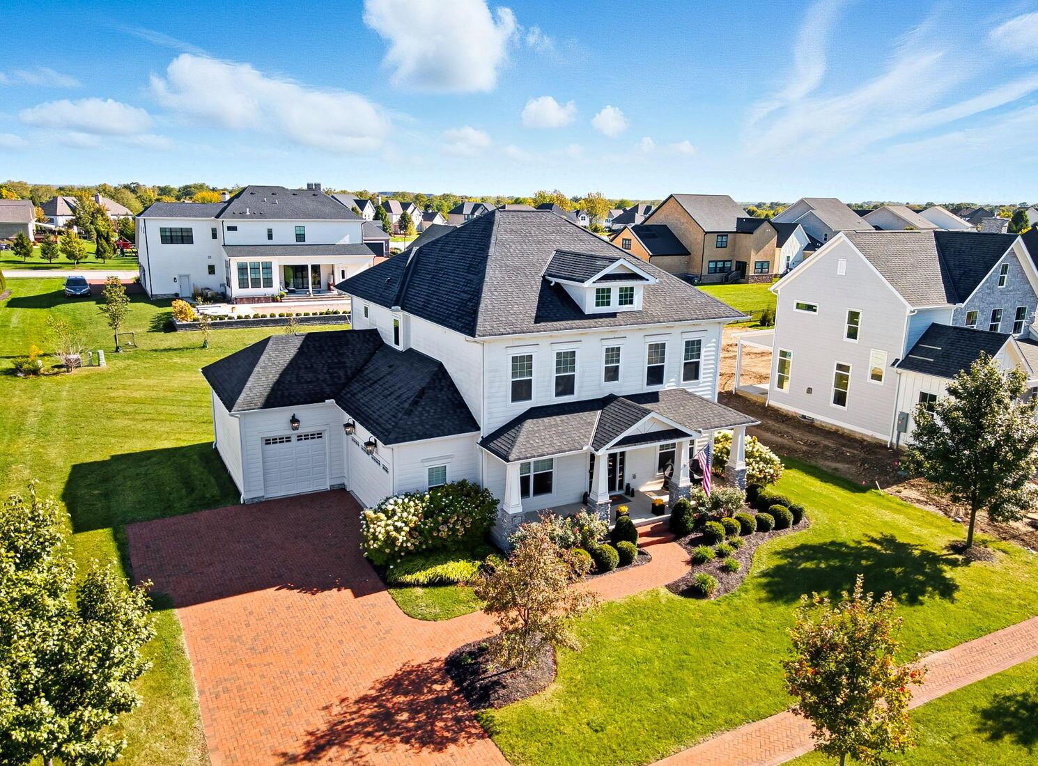 1744 Pinnacle Club Drive Property Photo 2