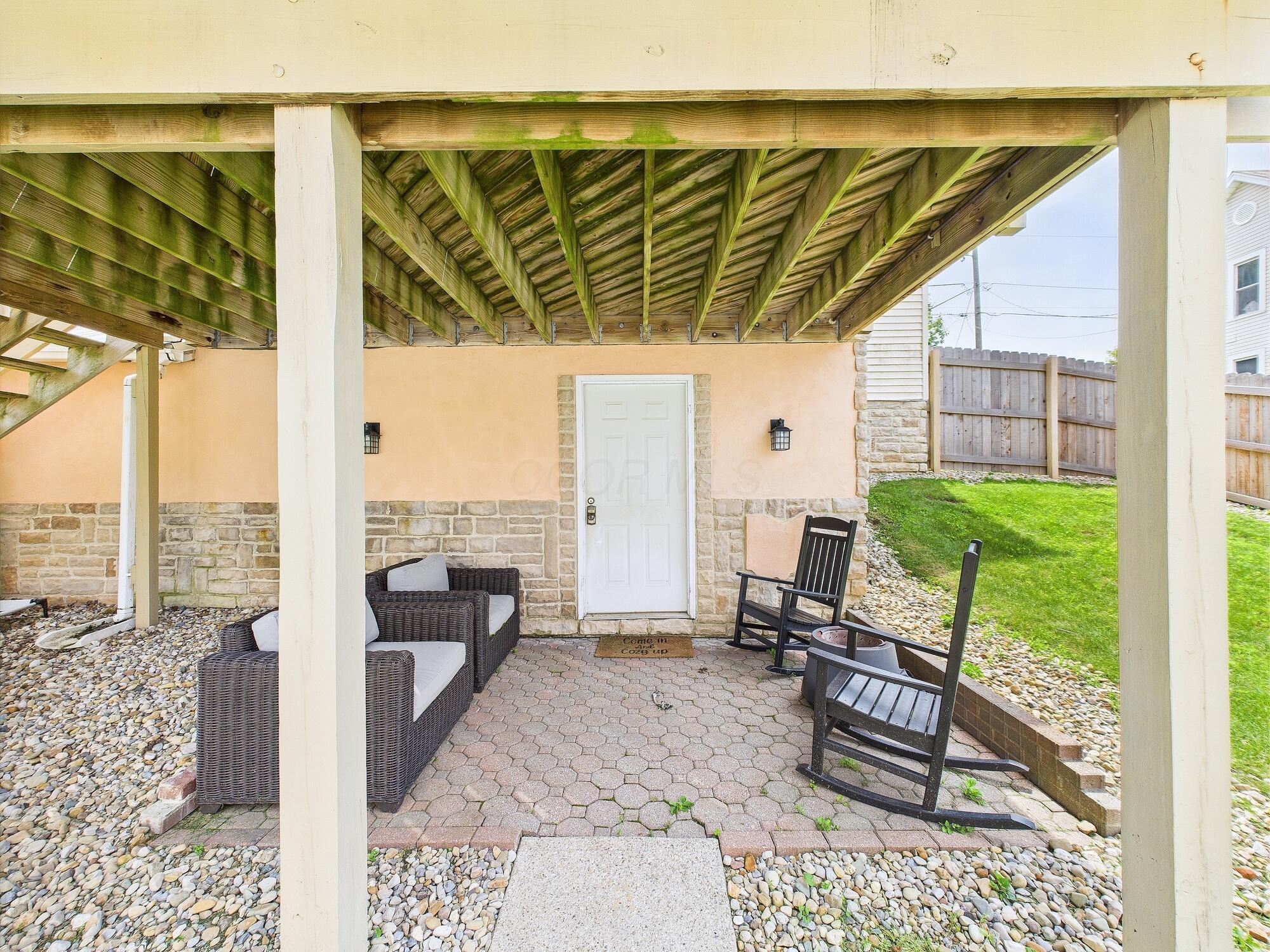 148 E Columbus Street Property Photo 31