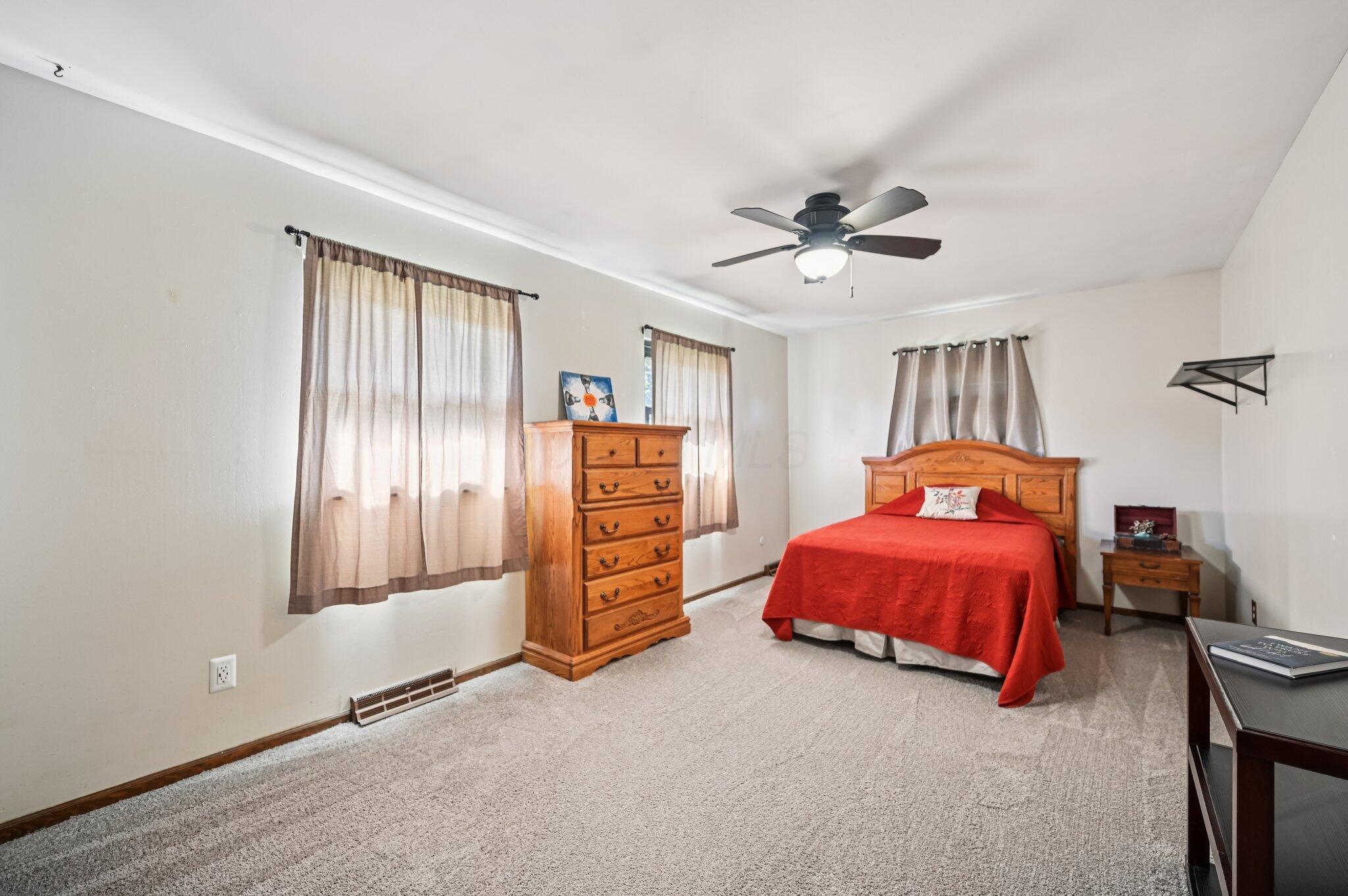 1800 Lakehill Court Property Photo 25