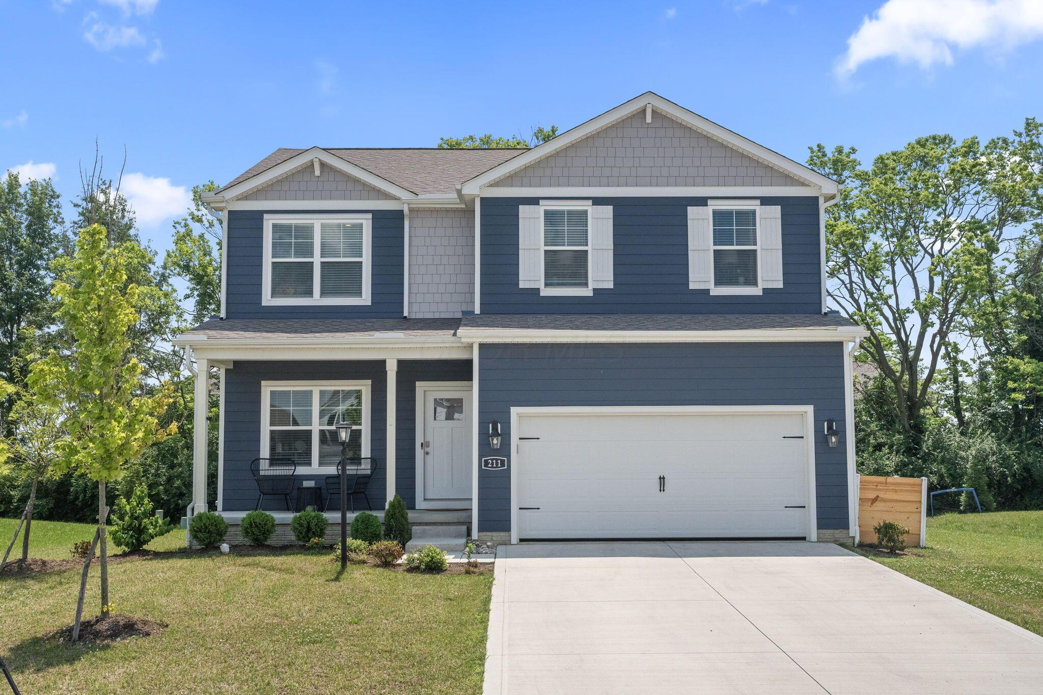 211 Sterndale Drive Property Photo 1