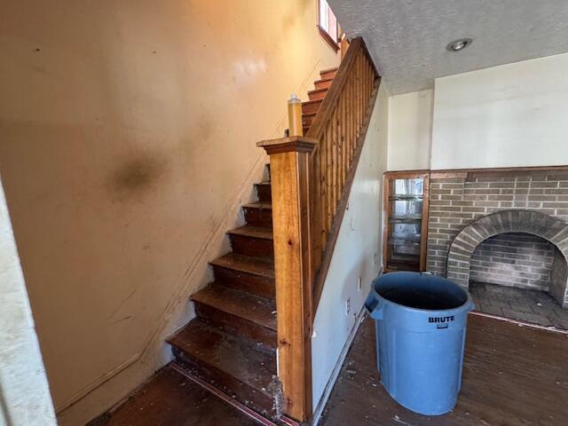 955 Sullivant Avenue Property Photo 9