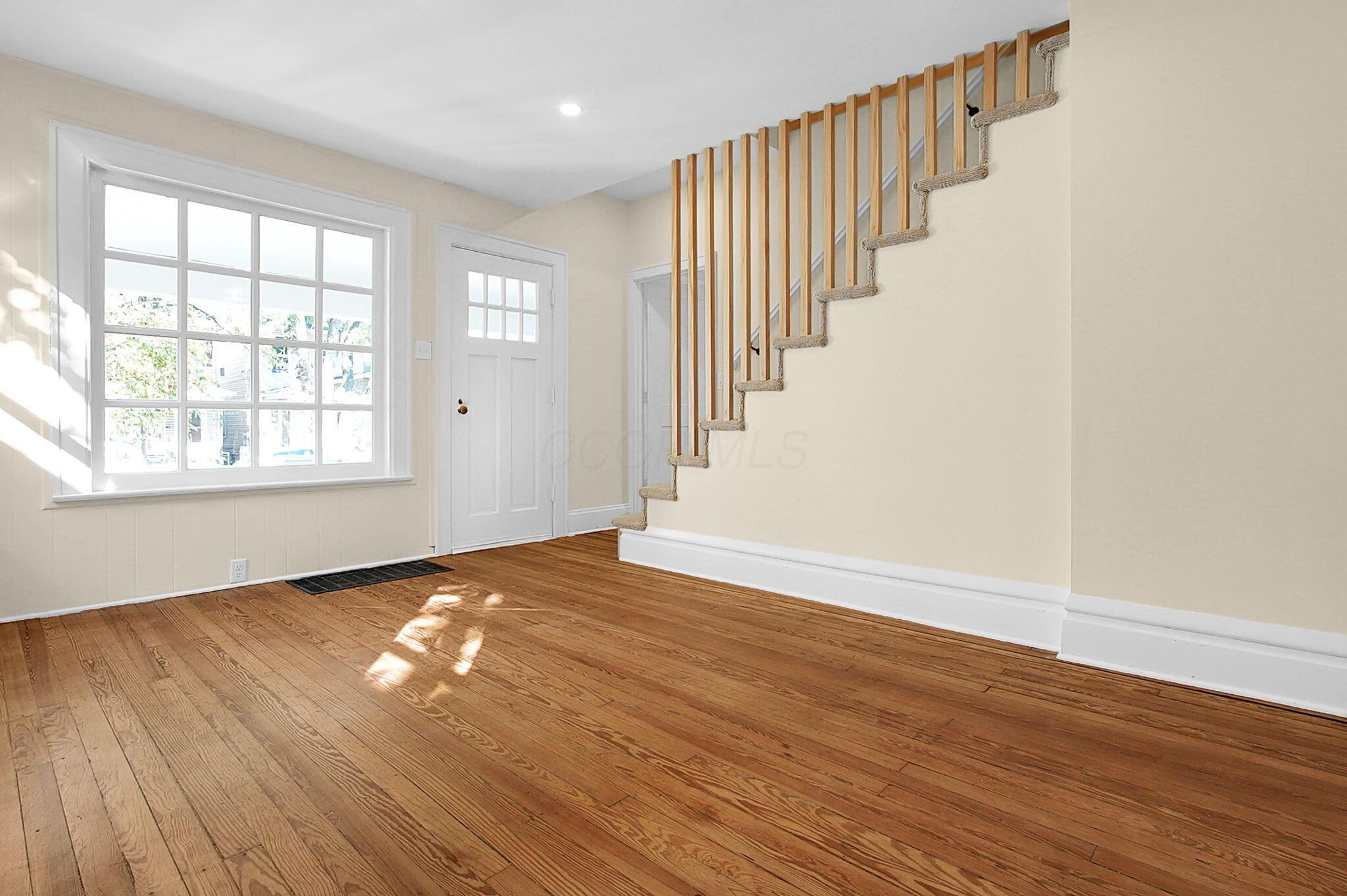 389 E Mithoff Street Property Photo 6