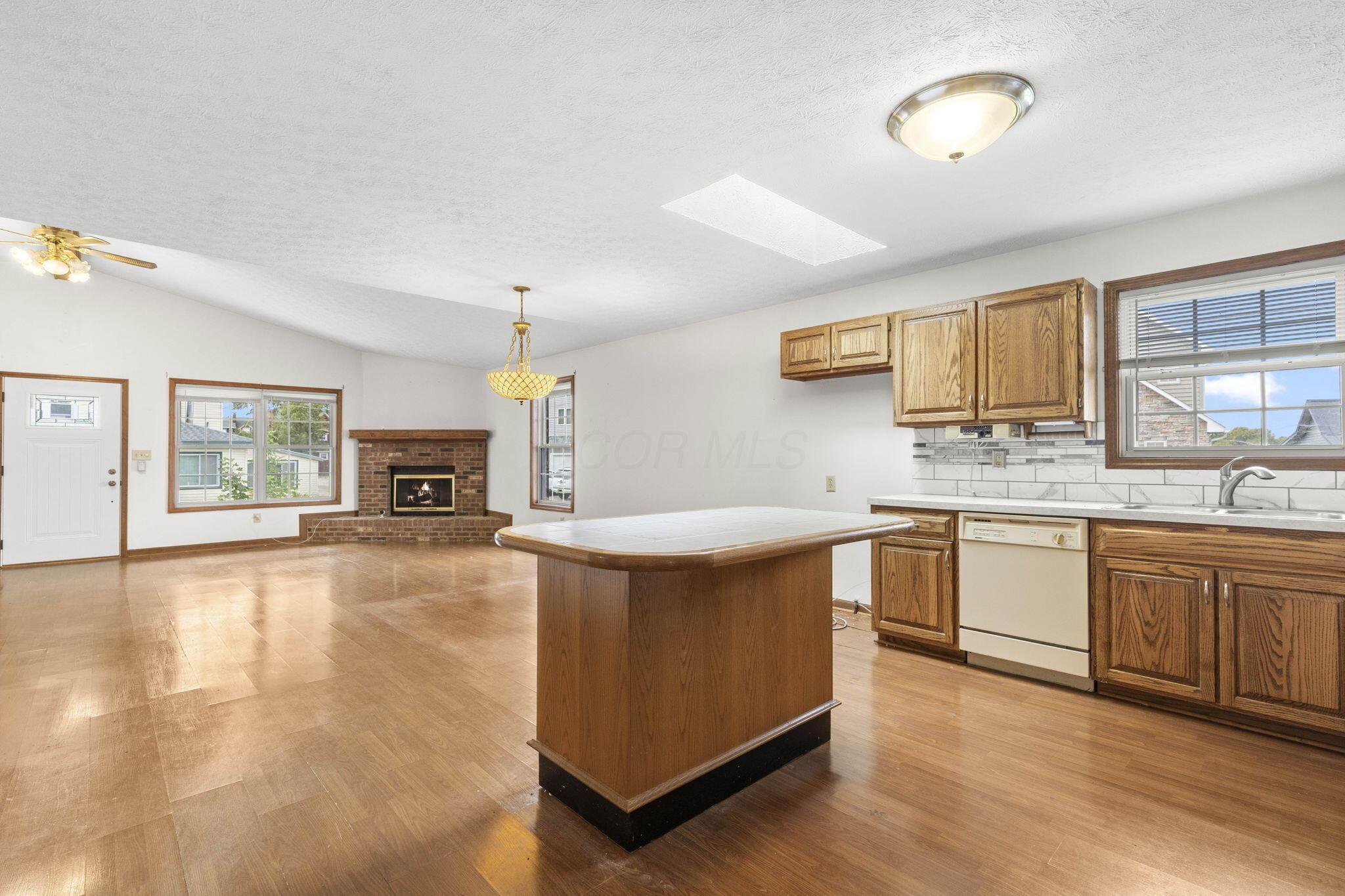 3621 S Bank Road Ne Property Photo 11