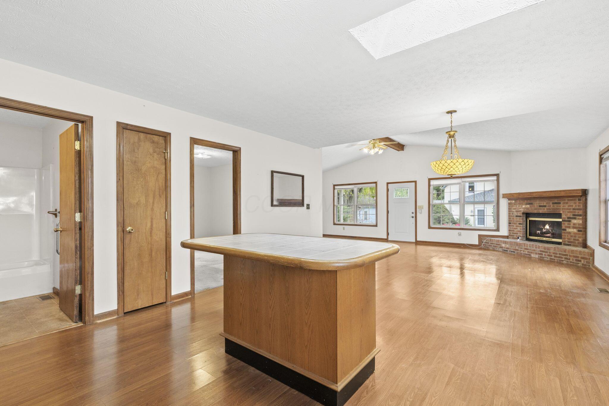 3621 S Bank Road Ne Property Photo 12