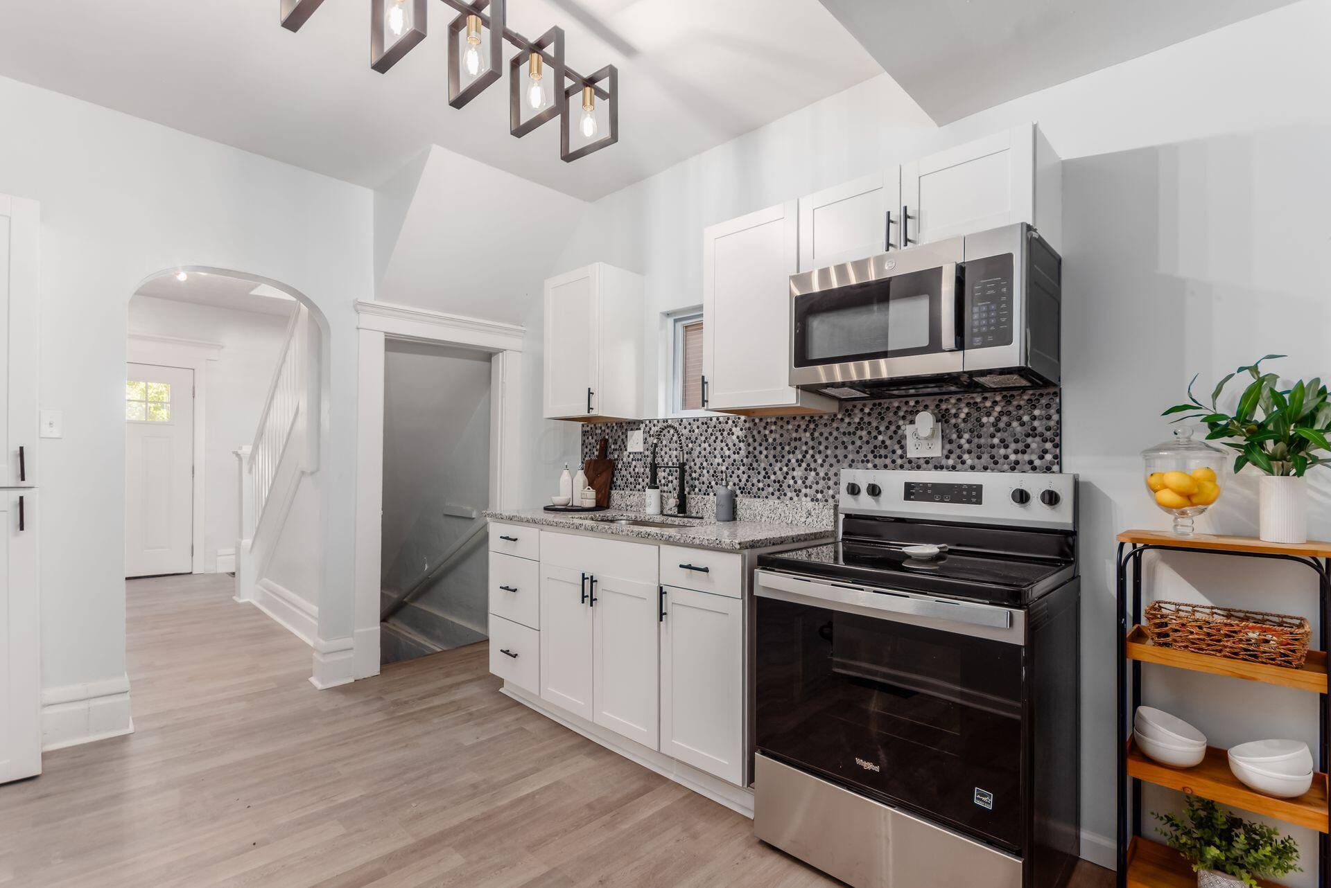 95 Midland Avenue Property Photo 14