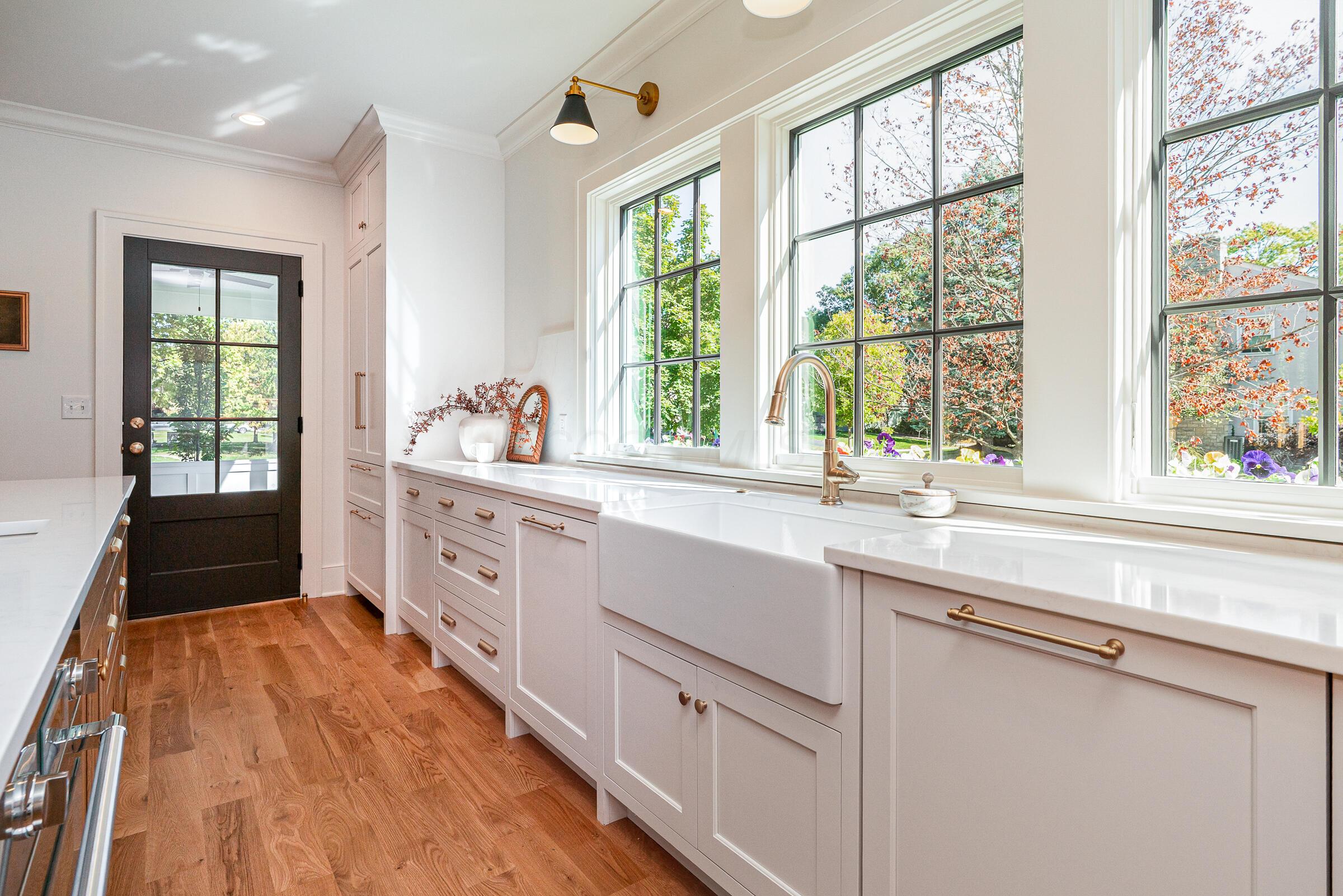 1565 Berkshire Road Property Photo 17
