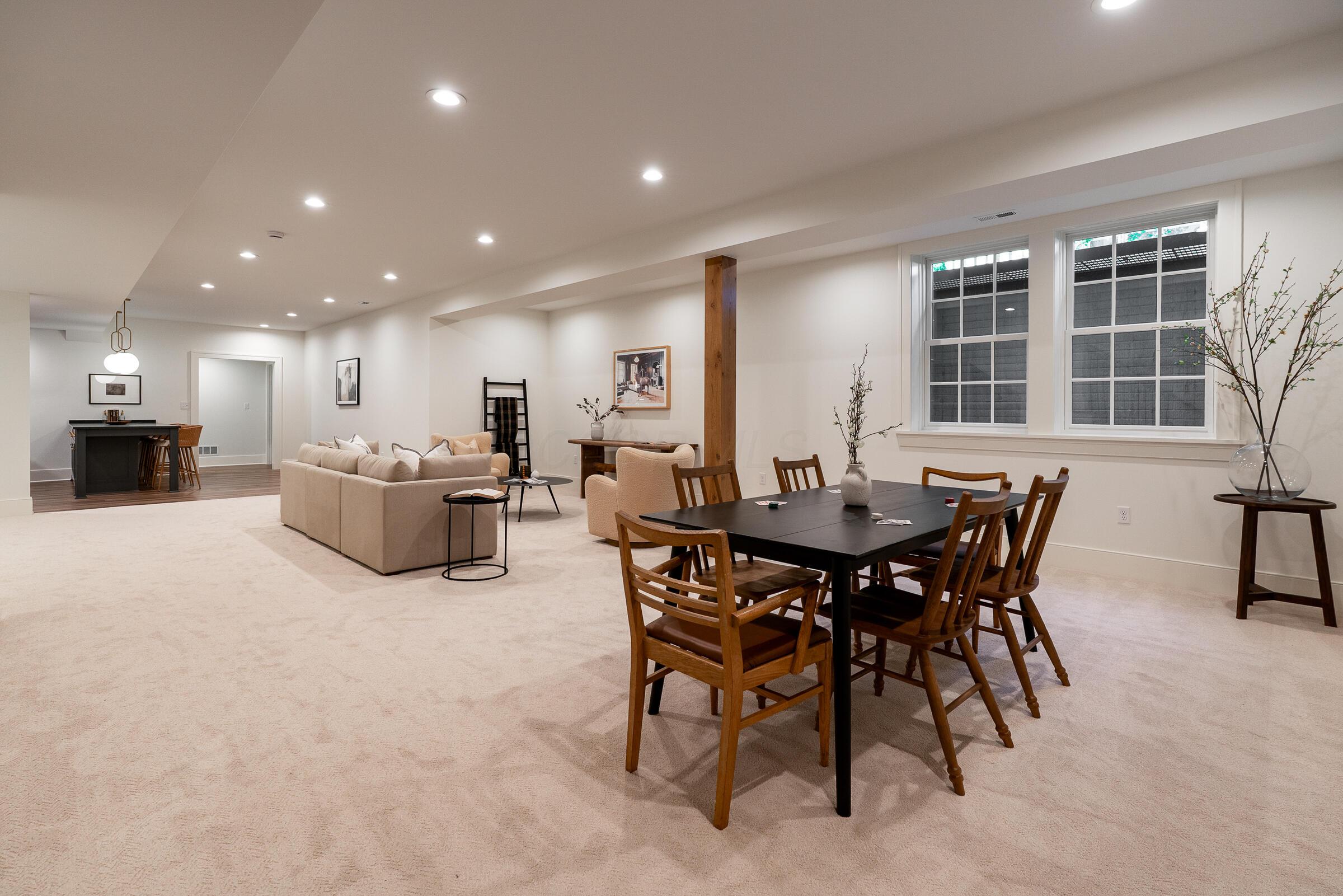 1565 Berkshire Road Property Photo 63