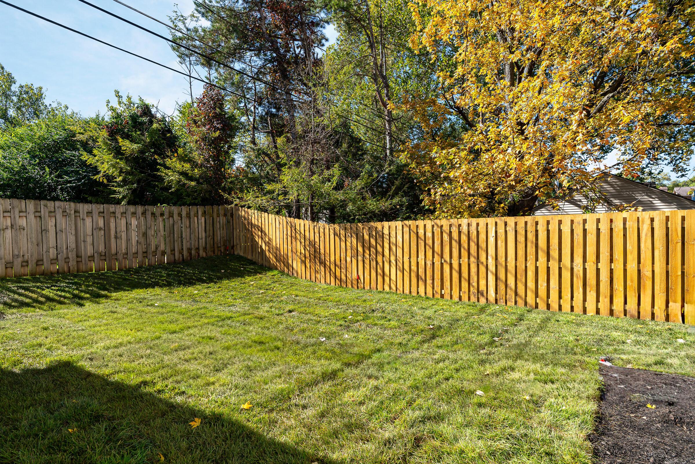 1565 Berkshire Road Property Photo 83