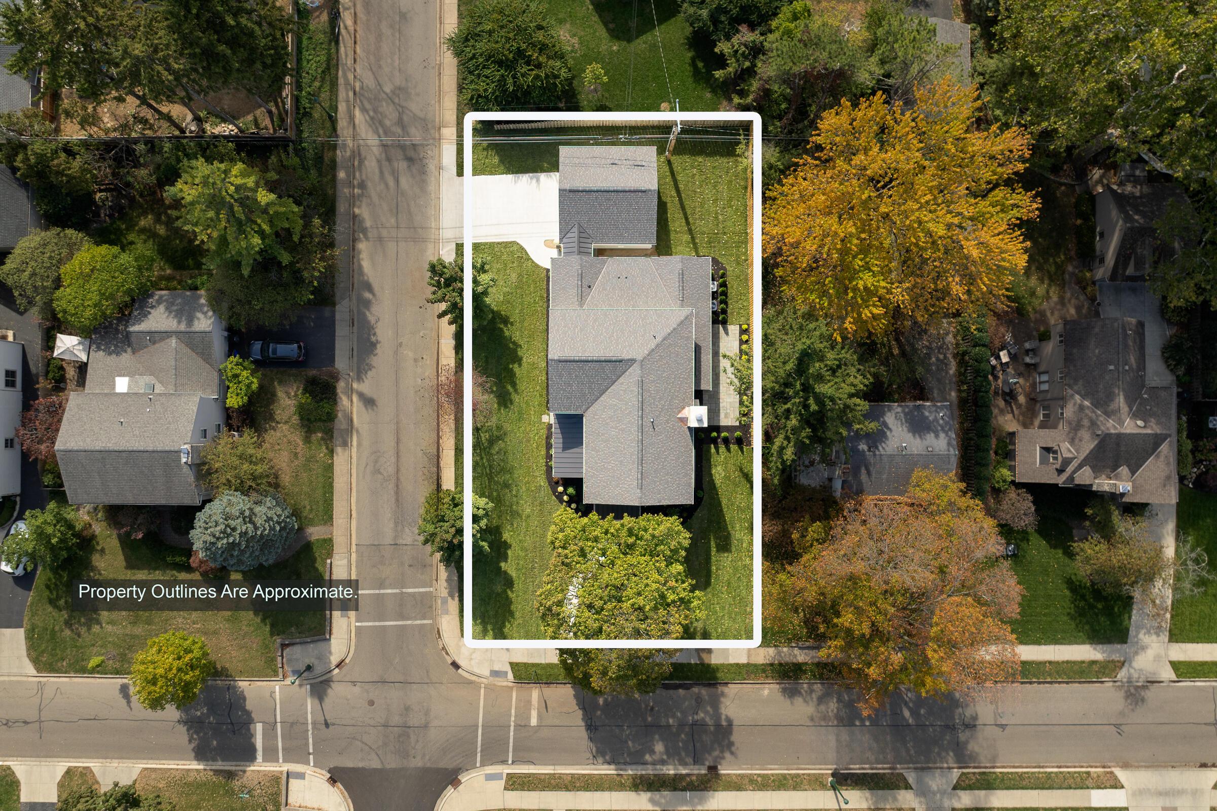 1565 Berkshire Road Property Photo 86