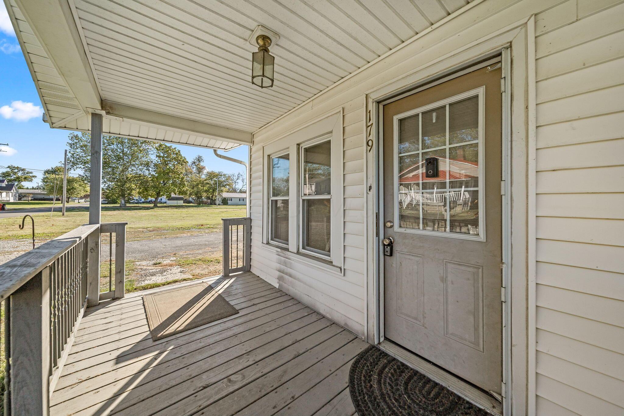 179 Selma Street Property Photo 8