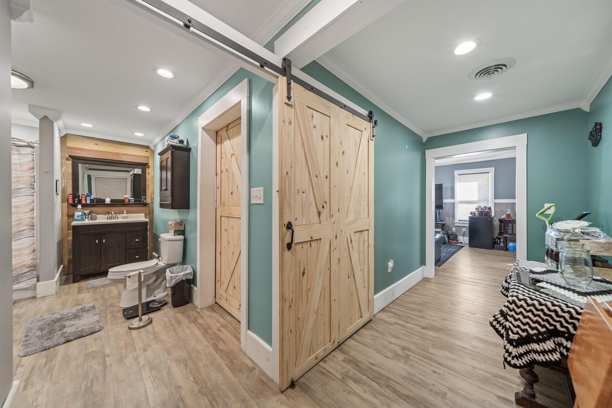 179 Selma Street Property Photo 14