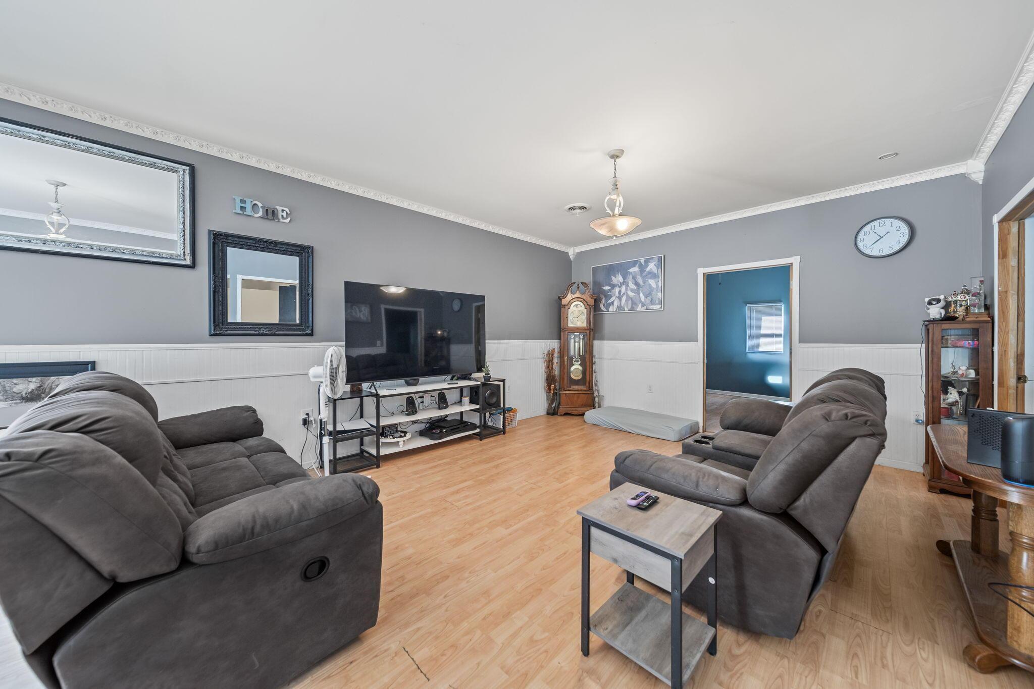 179 Selma Street Property Photo 26