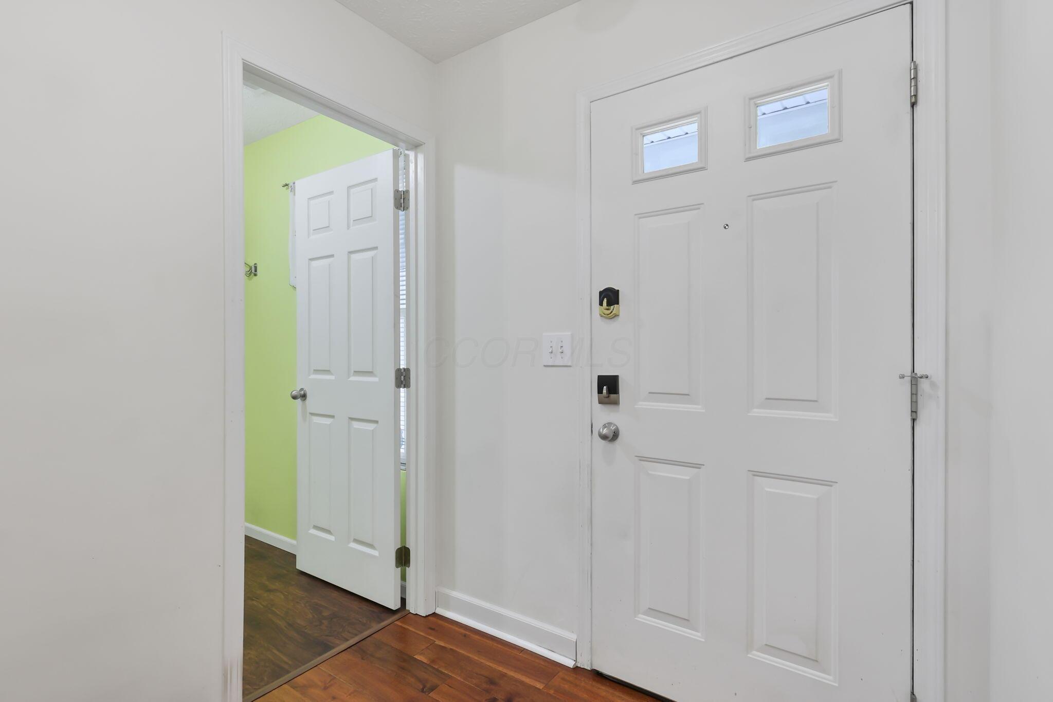 5672 Galveston Drive Property Photo 7