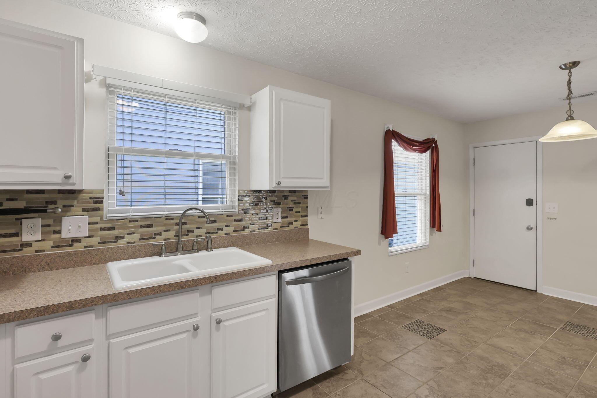 5672 Galveston Drive Property Photo 21