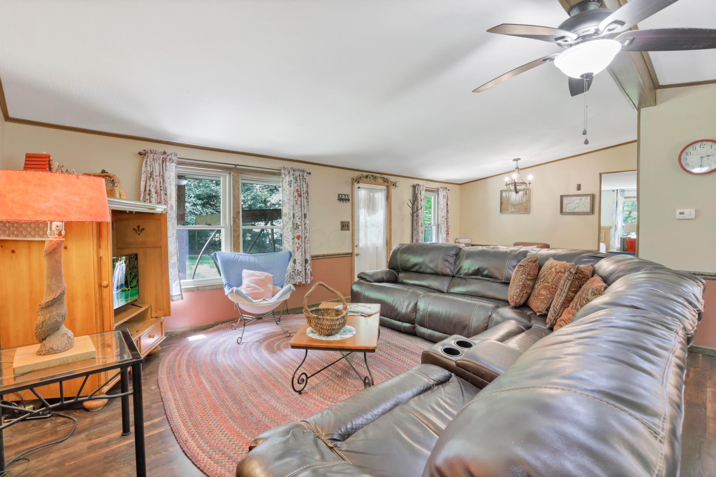 24138 Huffines Road Property Photo 9