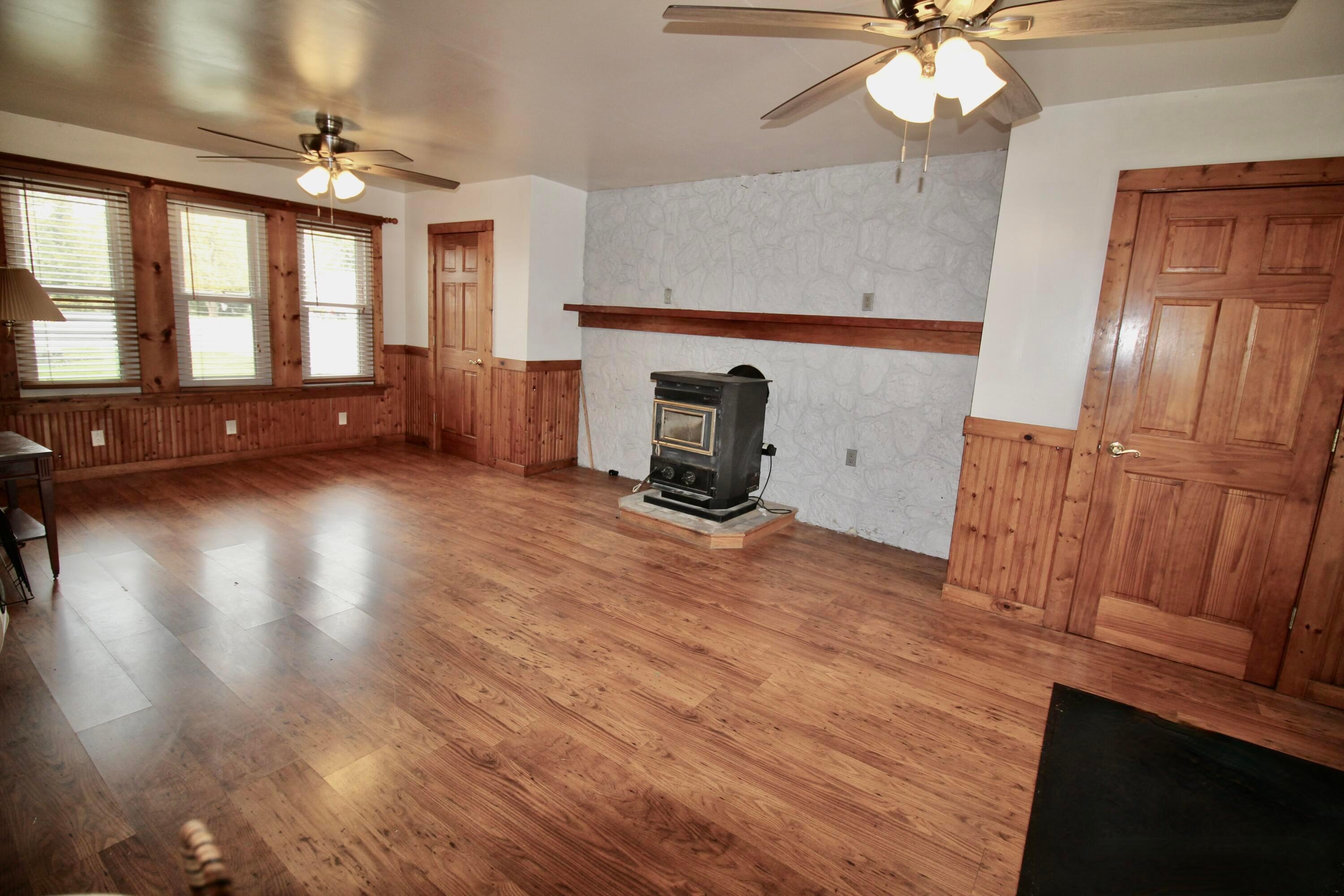 11007 Hebron Road Property Photo 10