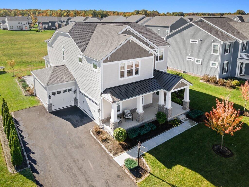 10855 Bellflower Drive Property Photo 2