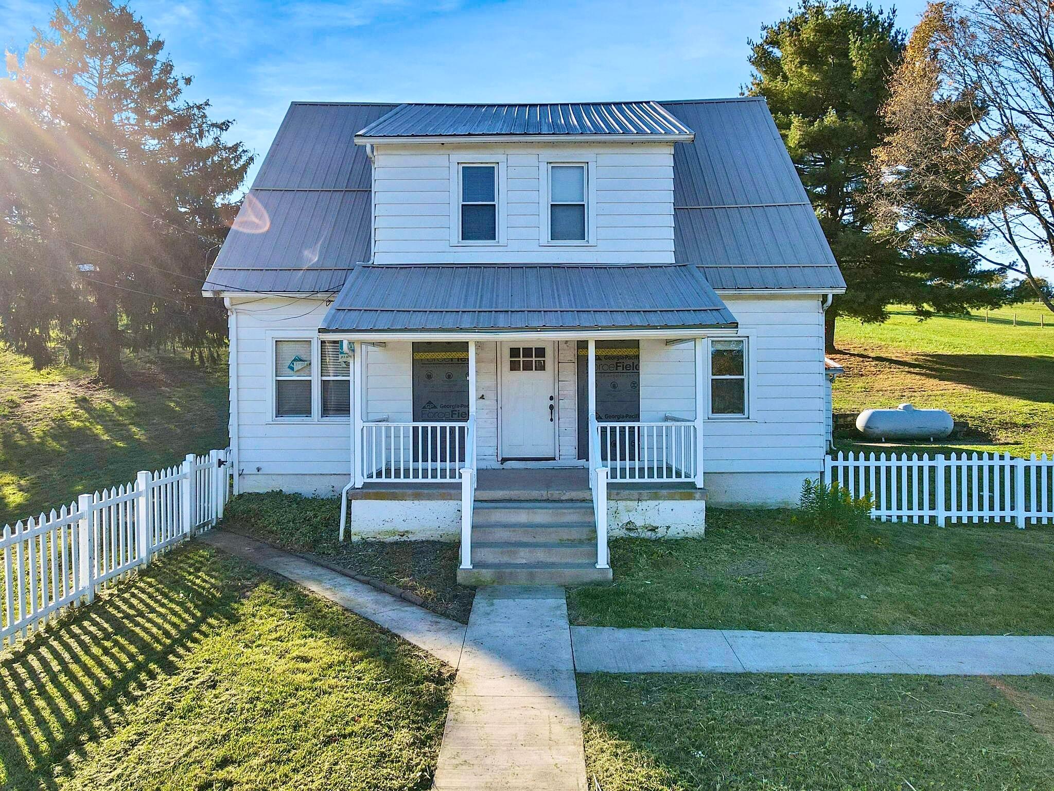 2165 Tent Road Ne Property Photo 1