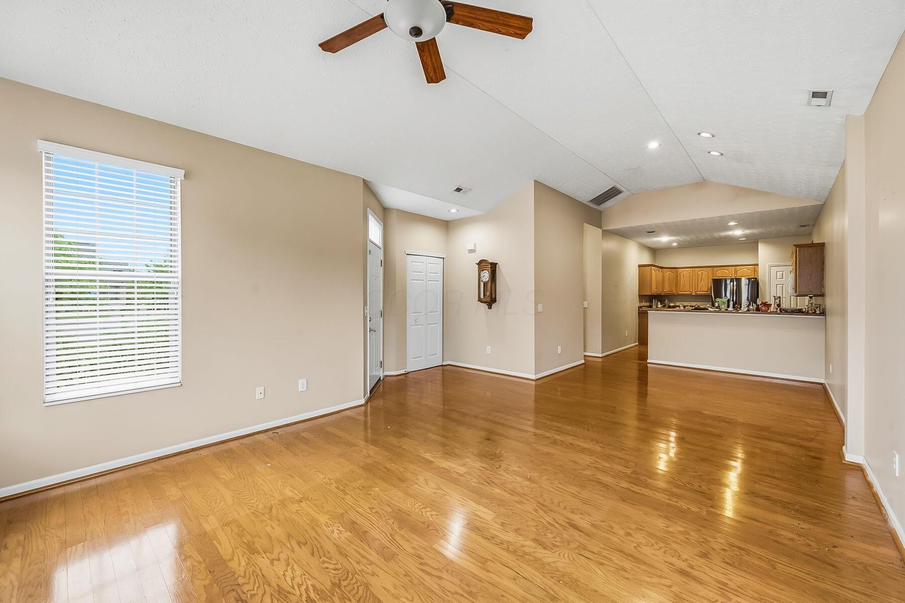 3697 Stoneway Point Property Photo 11