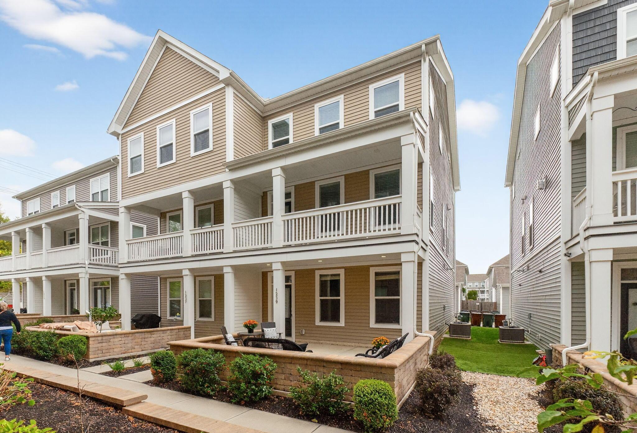 1239 Cromartie Lane Property Photo 1