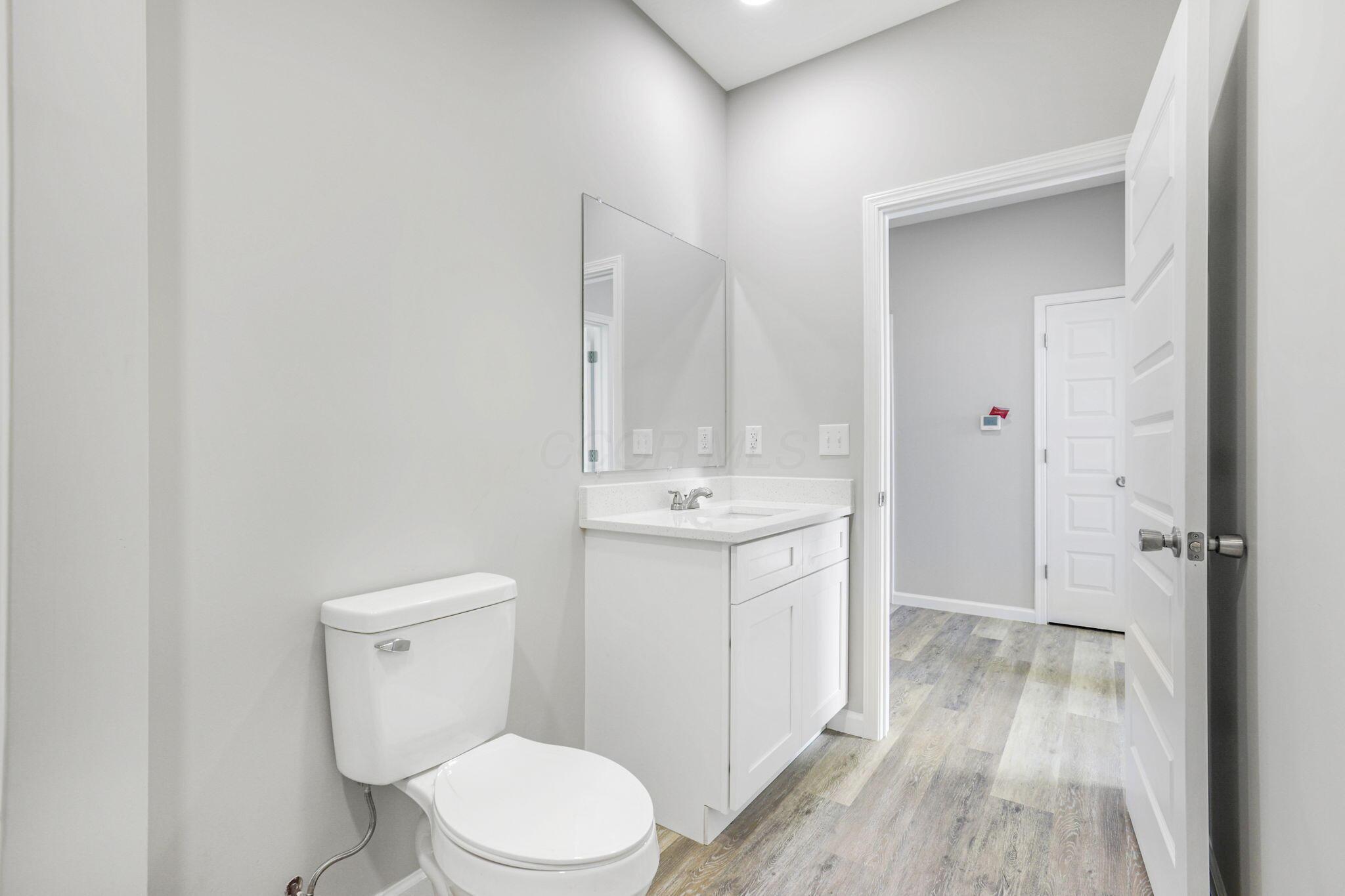 1597 Metcalfe Avenue Property Photo 27