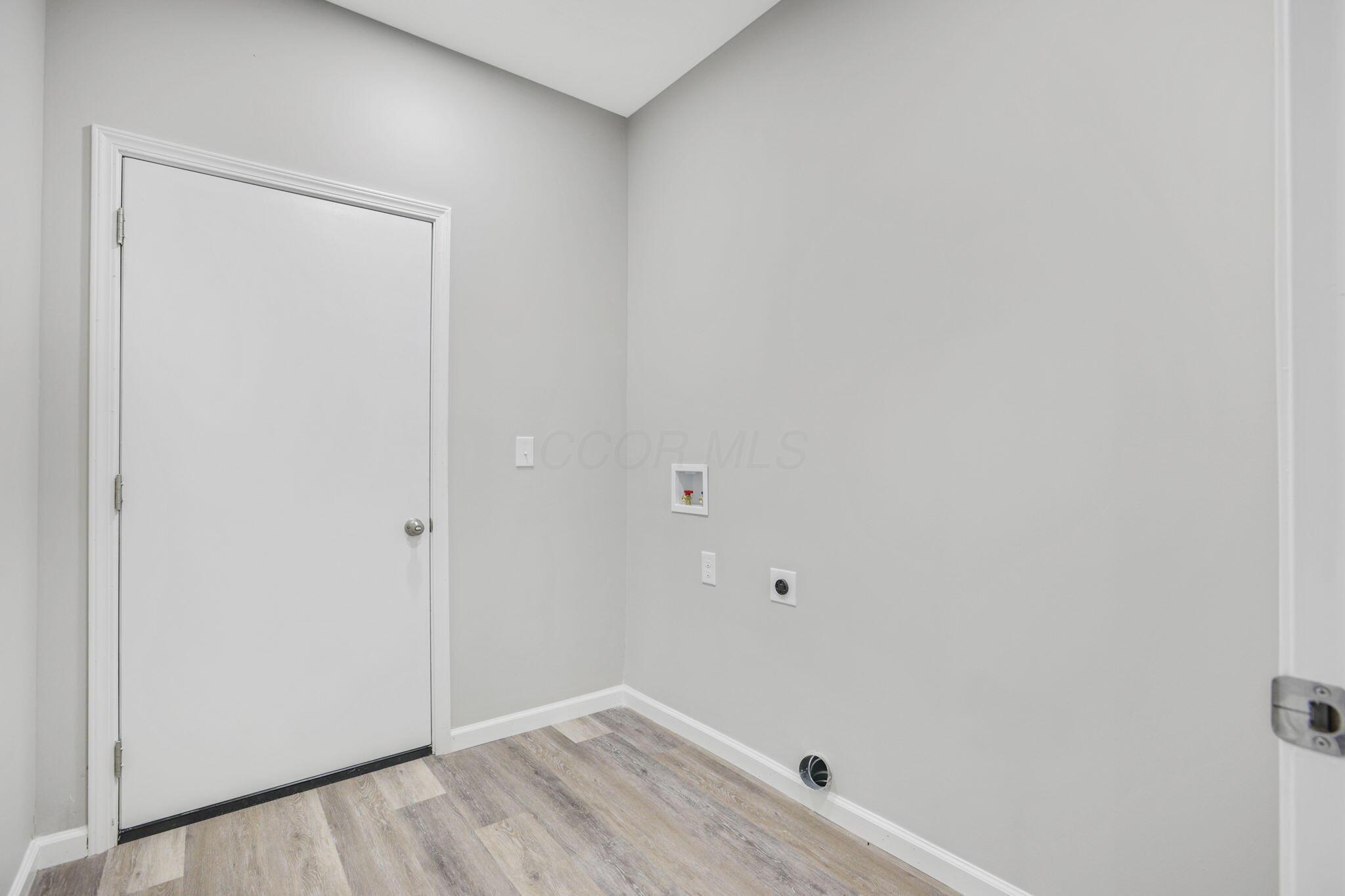 1597 Metcalfe Avenue Property Photo 31