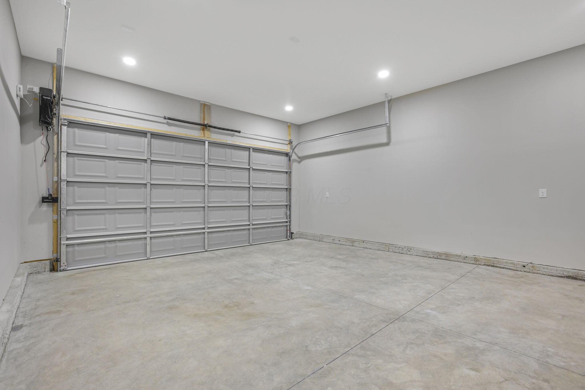 1597 Metcalfe Avenue Property Photo 36