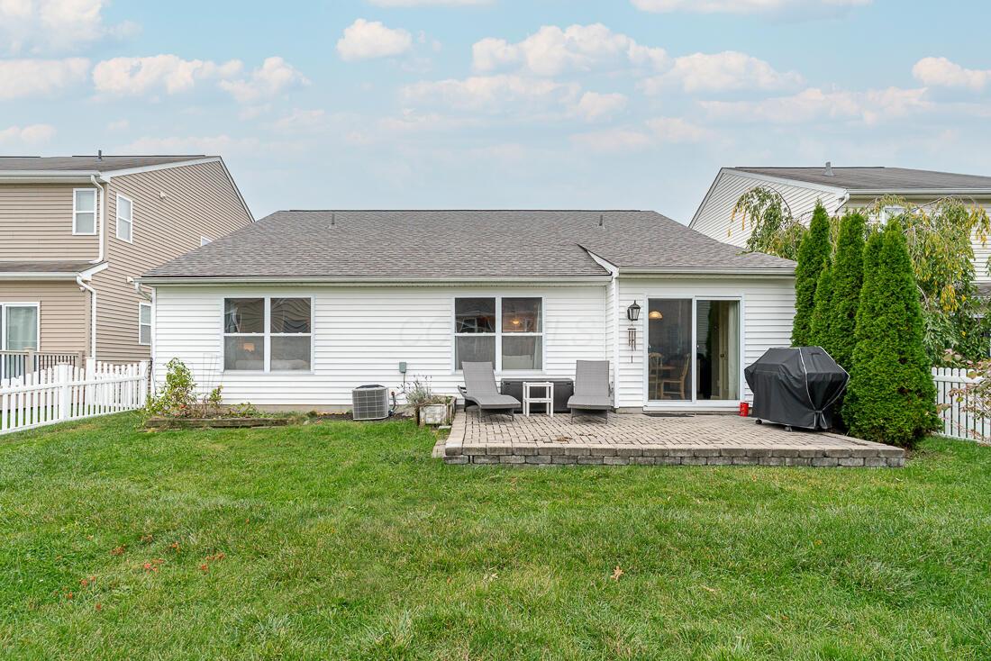 6036 Carlatun Street Property Photo 3