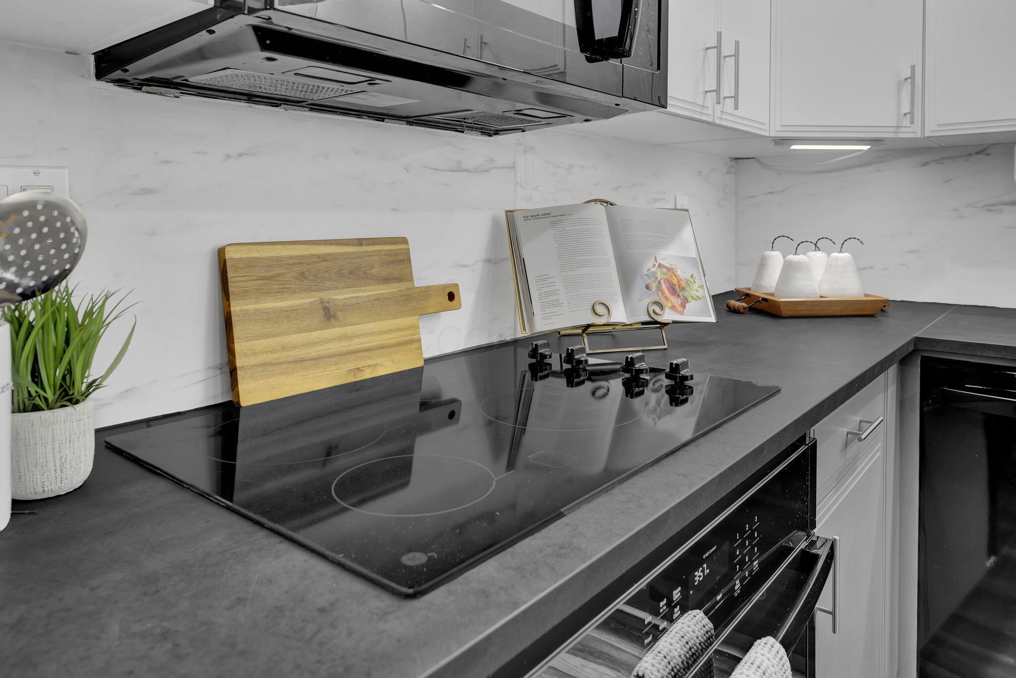 203 Saint Pierre Street Property Photo 19