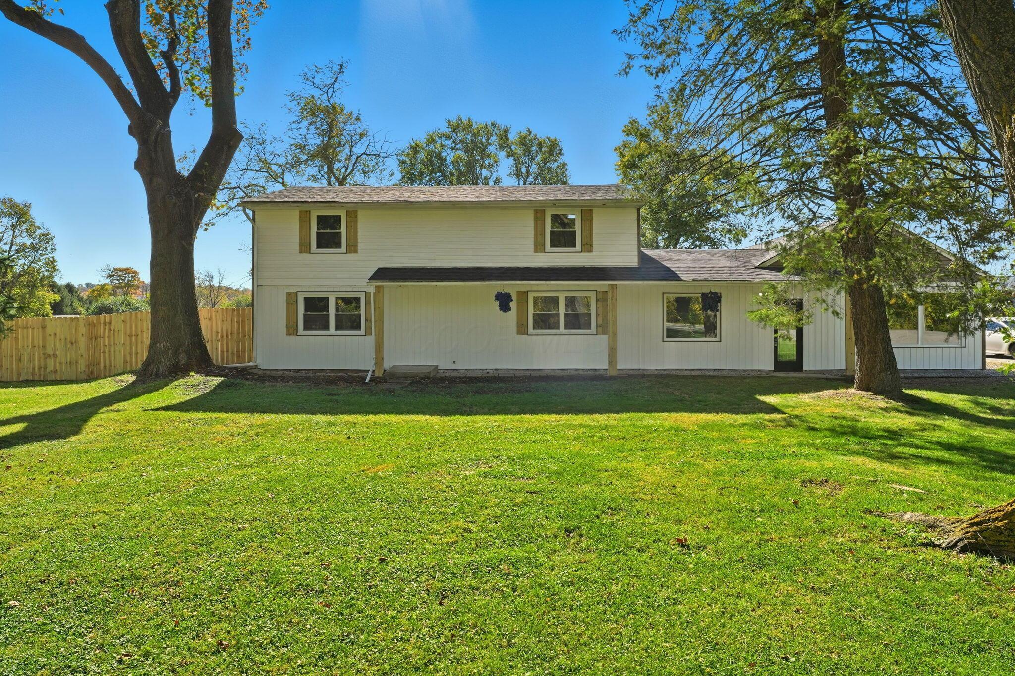 110 Quarry Road Se Property Photo 1