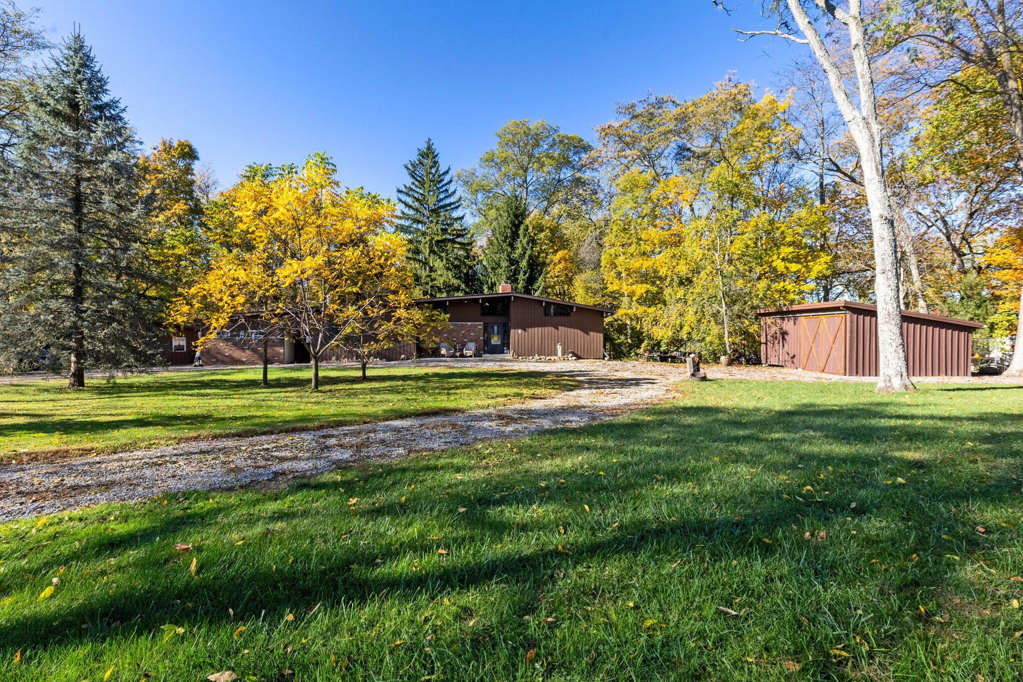 2666 County Road 156 Property Photo 4