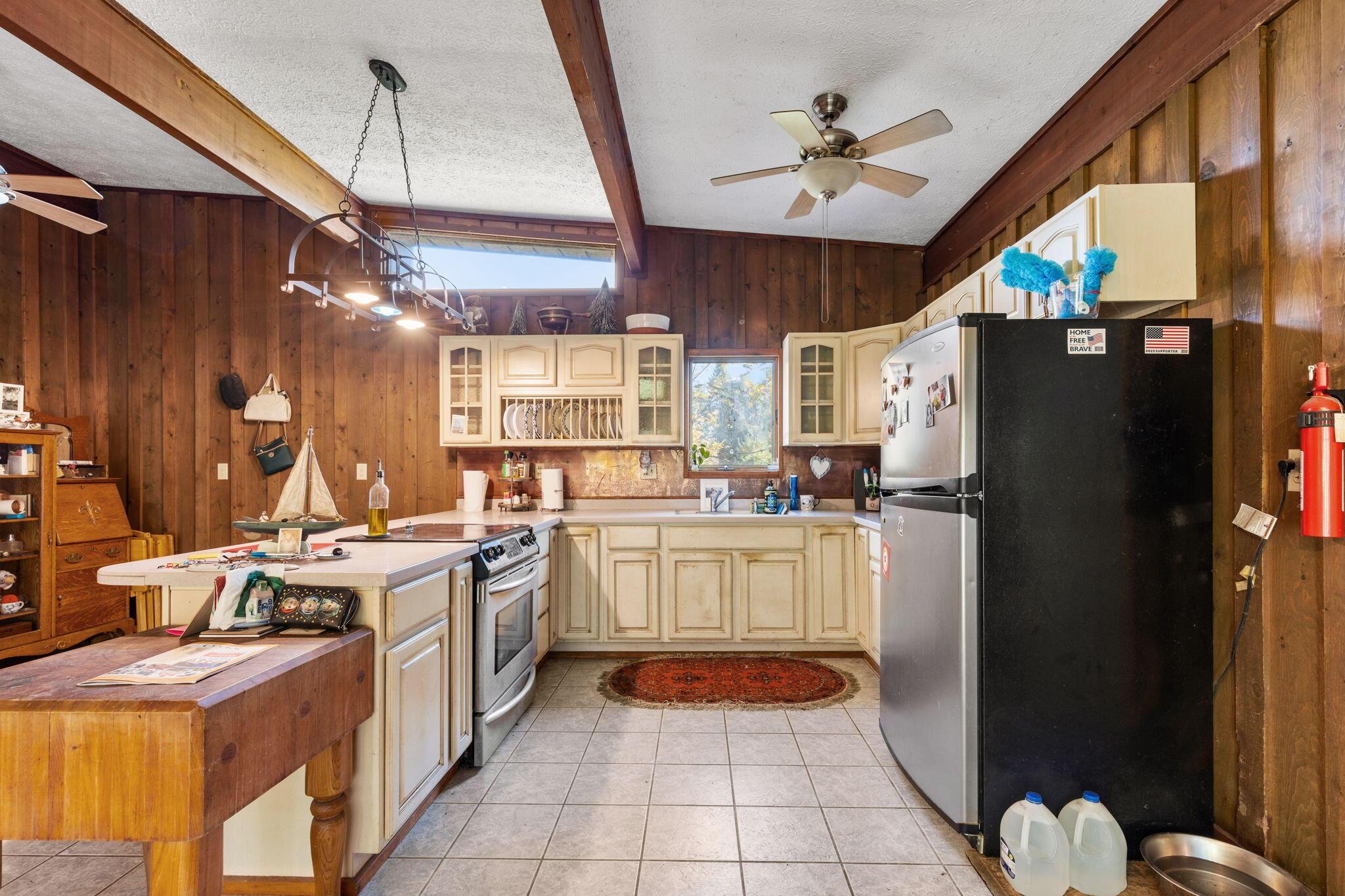 2666 County Road 156 Property Photo 13