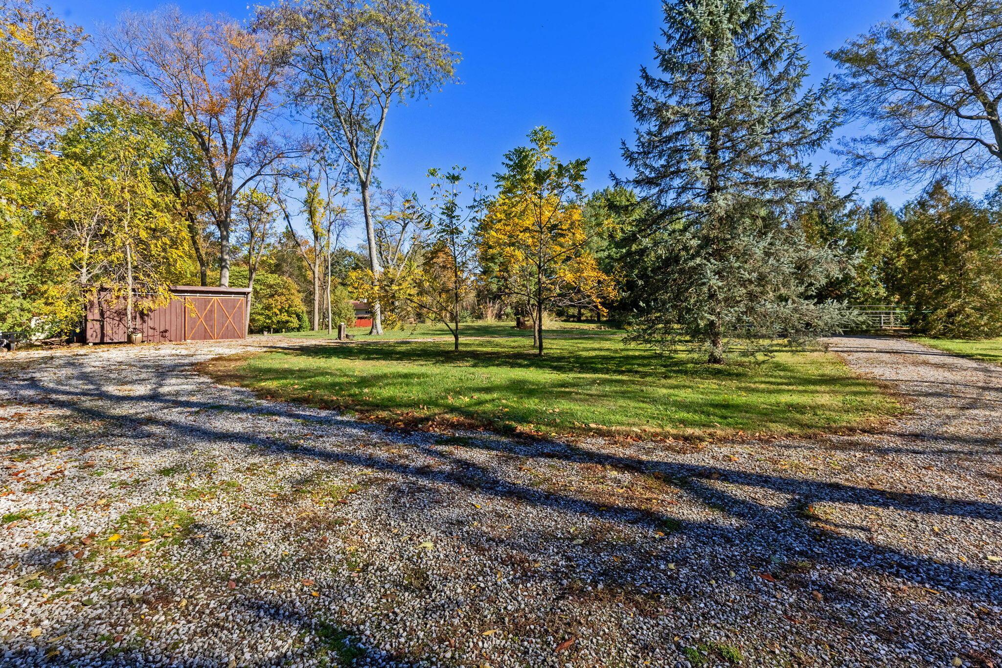 2666 County Road 156 Property Photo 32